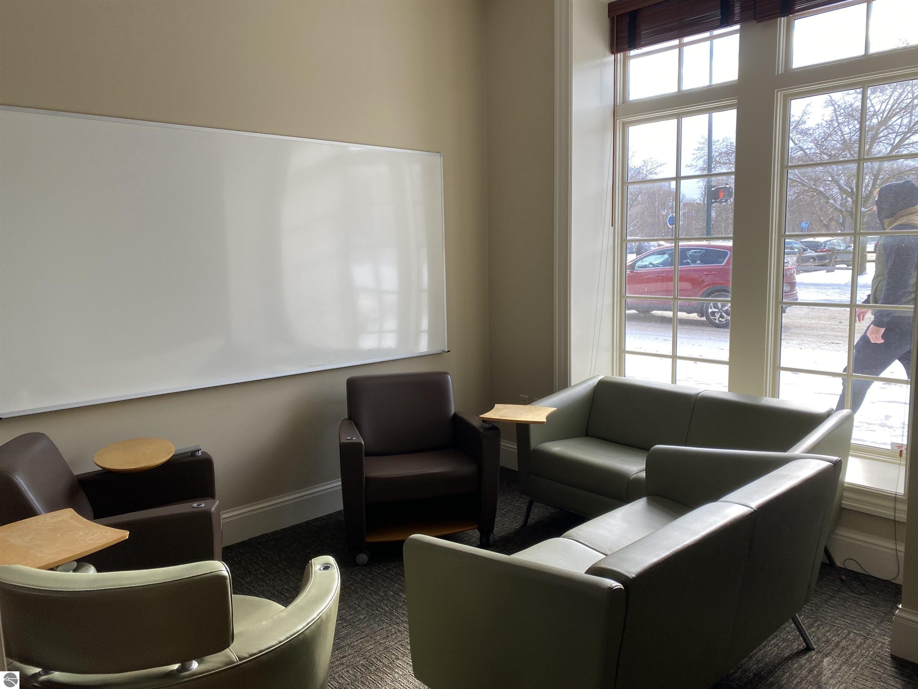 130 S Union Street, Traverse City Unit: 1st Floor