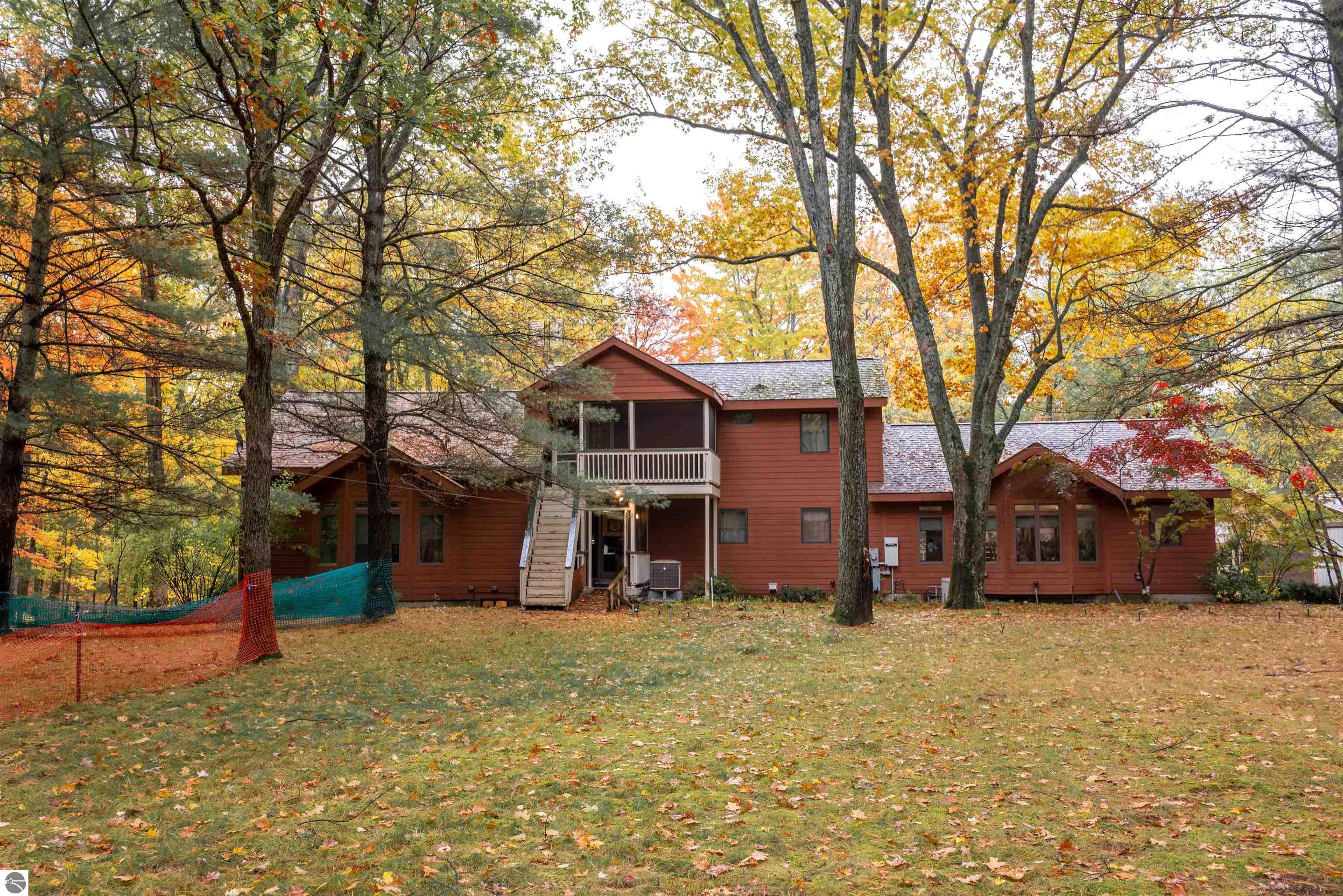 7450 Hall Creek Road