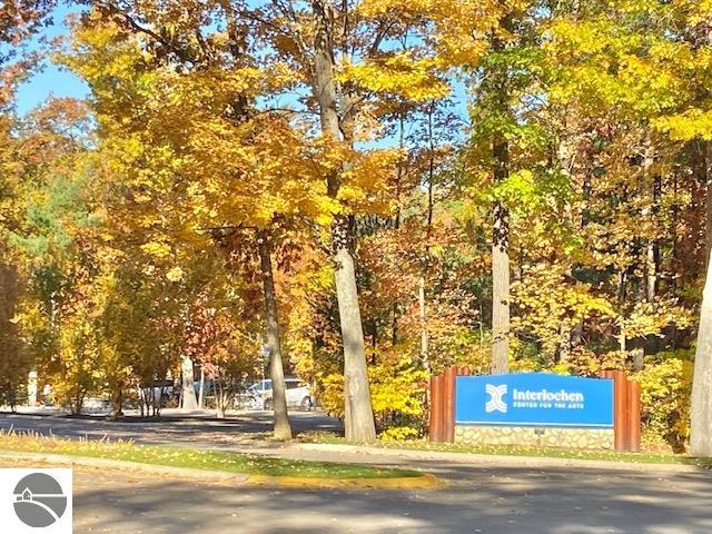 7450 Hall Creek Road