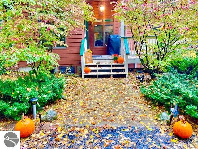 7450 Hall Creek Road