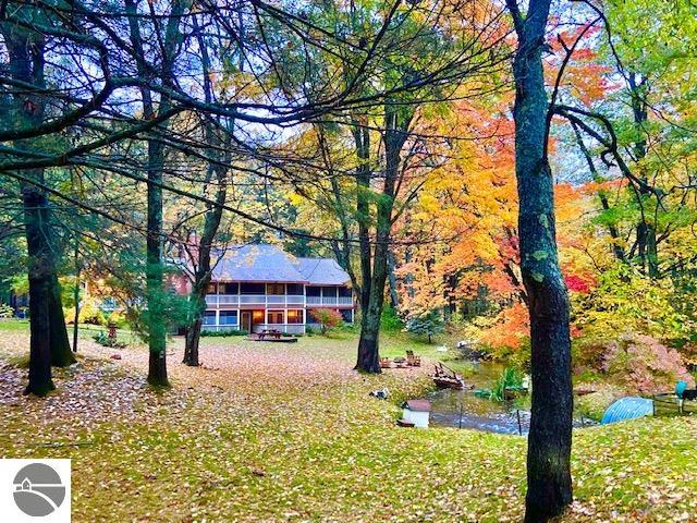 7450 Hall Creek Road