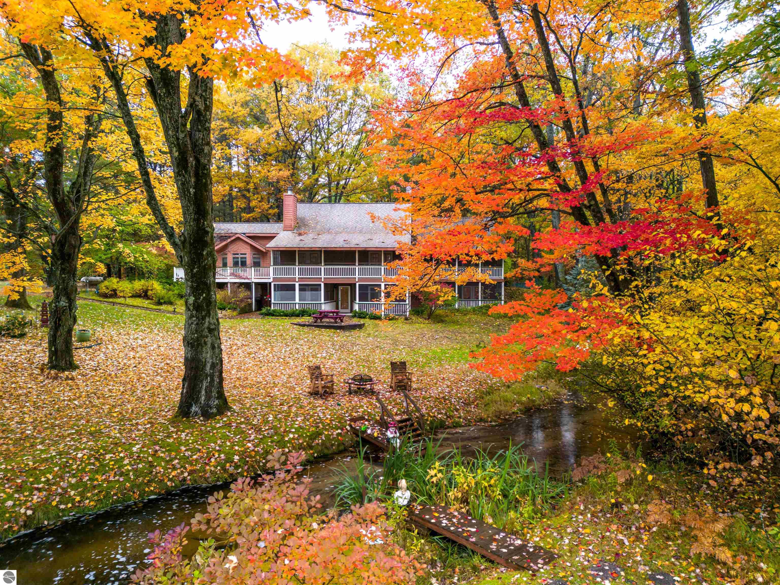 7450 Hall Creek Road