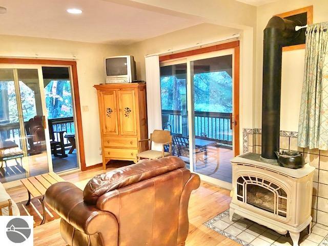 7450 Hall Creek Road