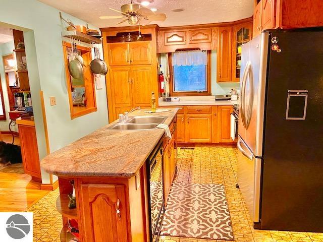 7450 Hall Creek Road