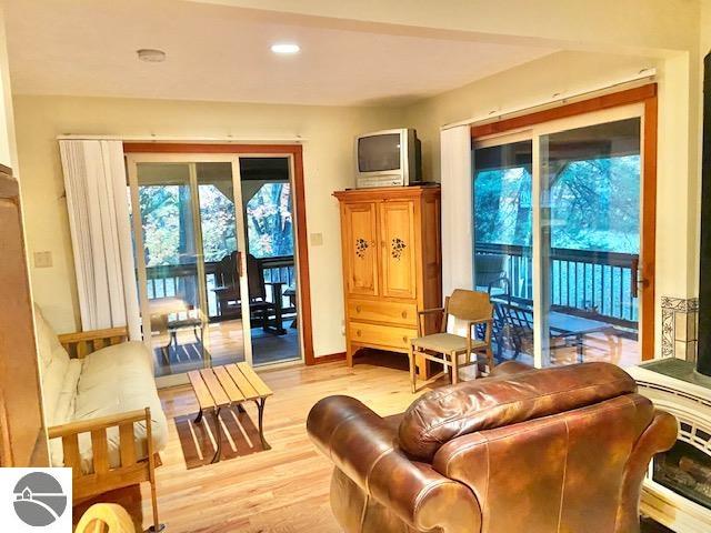 7450 Hall Creek Road