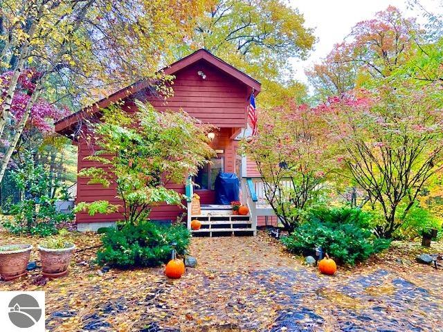 7450 Hall Creek Road