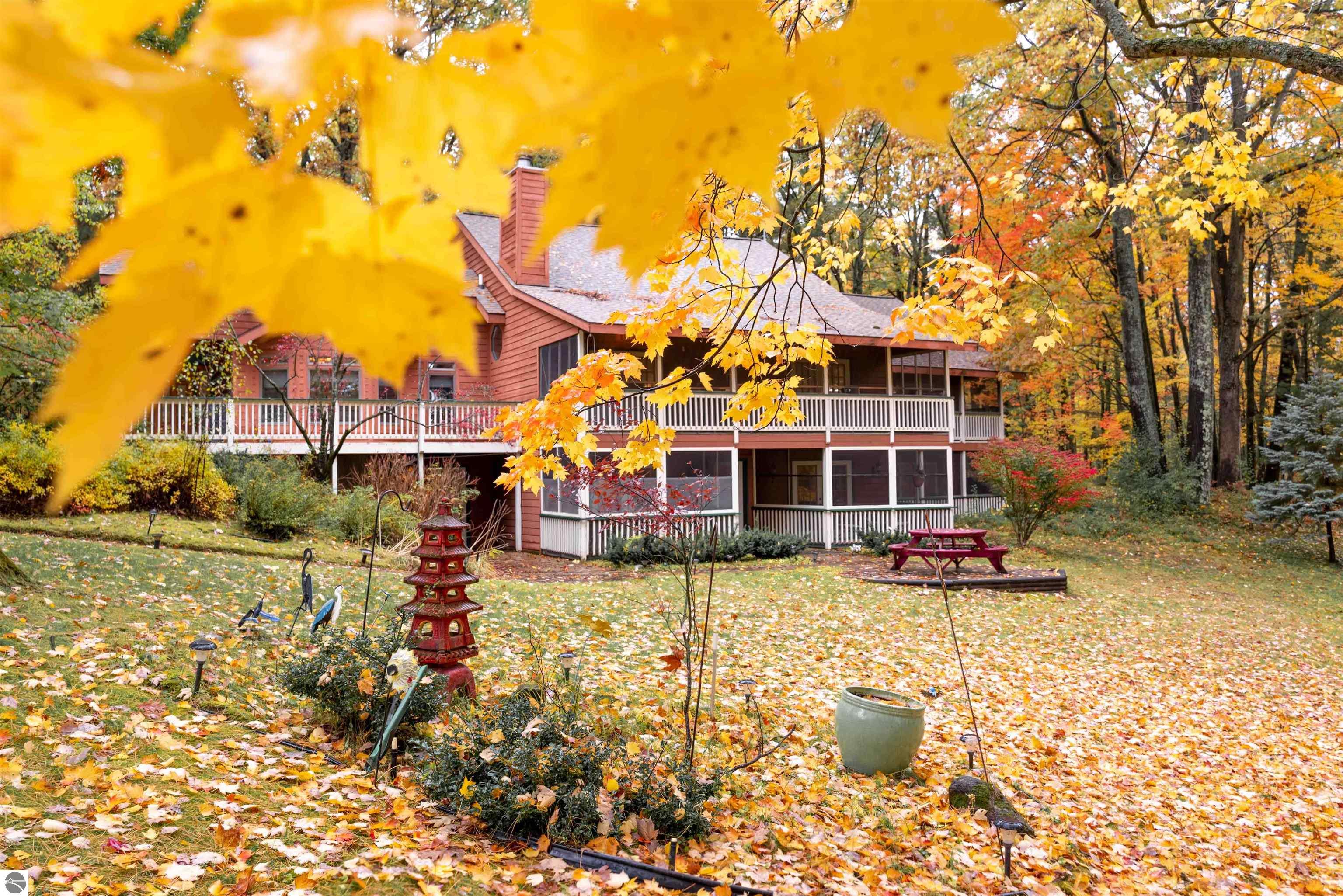 7450 Hall Creek Road