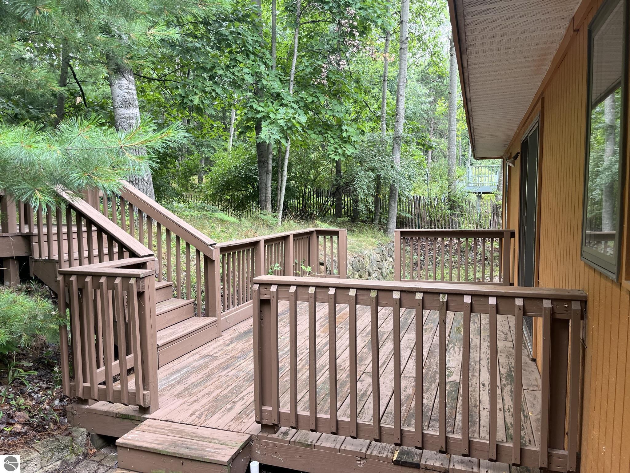 4370 Eagle Crest Drive