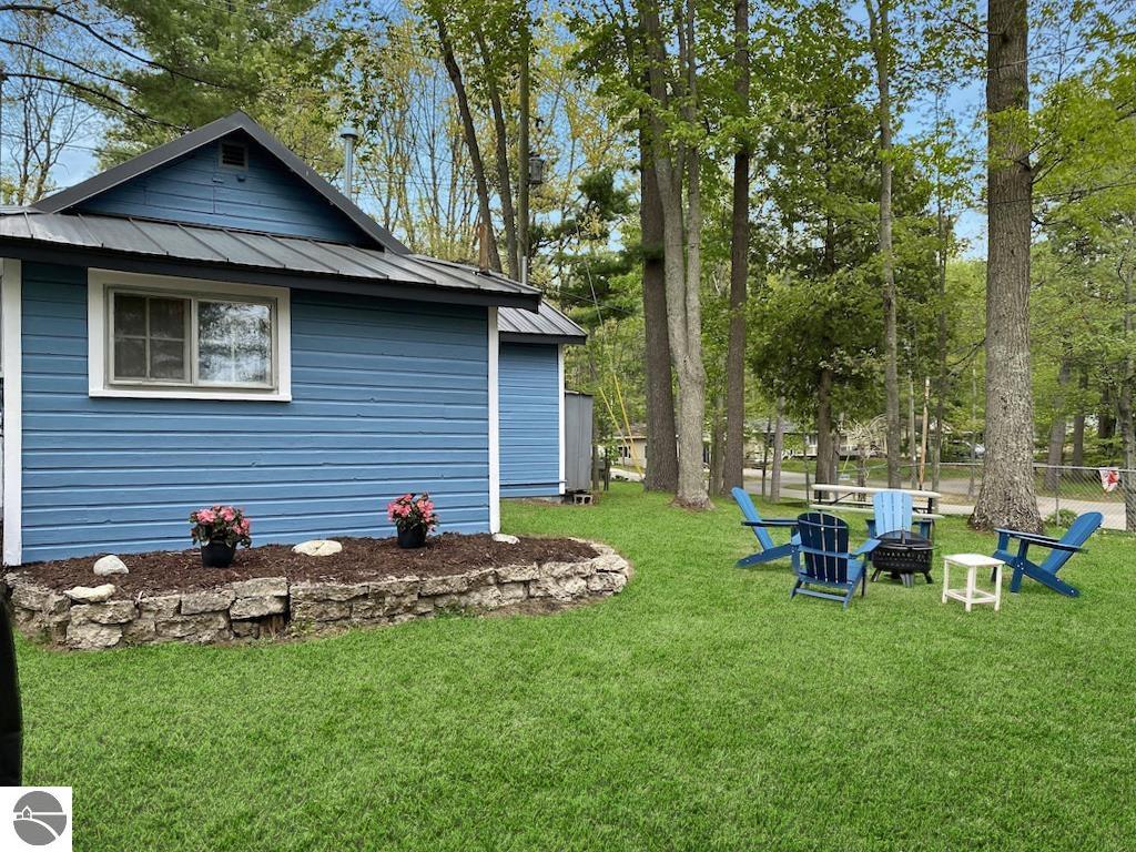 4256 North Spider Lake Road