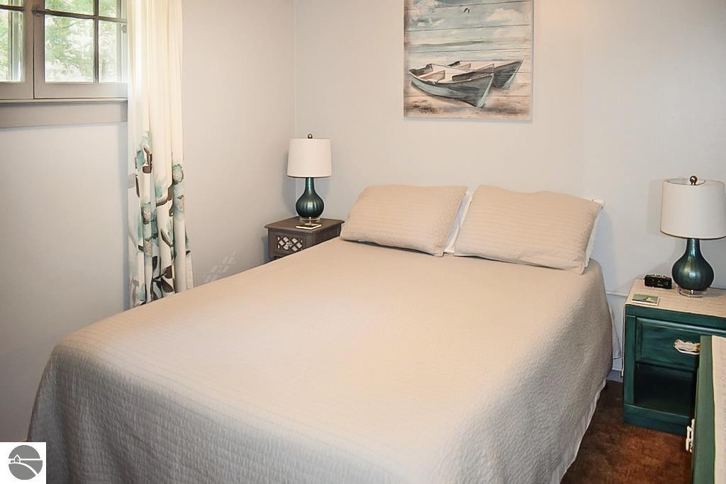 4256 North Spider Lake Road