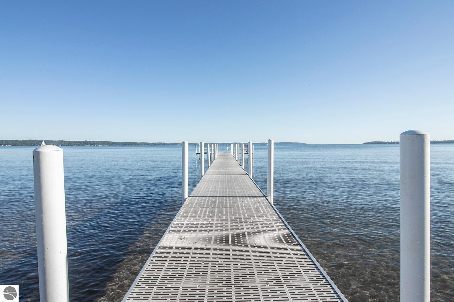 2035 N US-31 N # 205