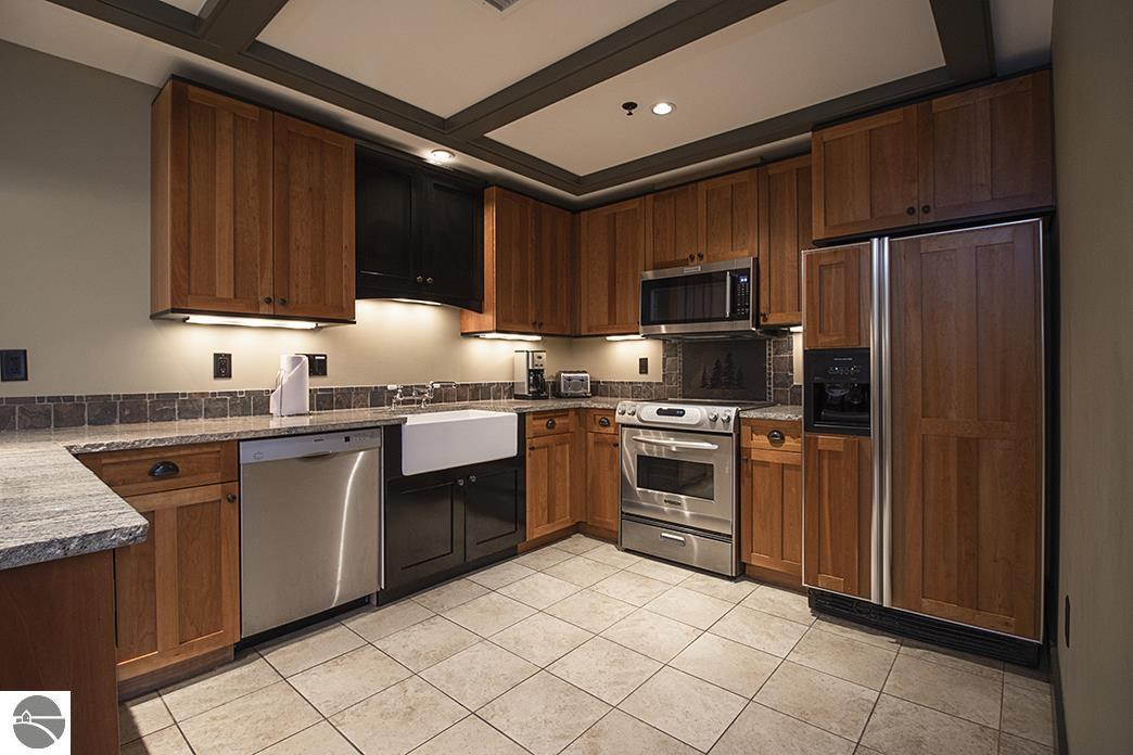 2035 N US-31 N # 205