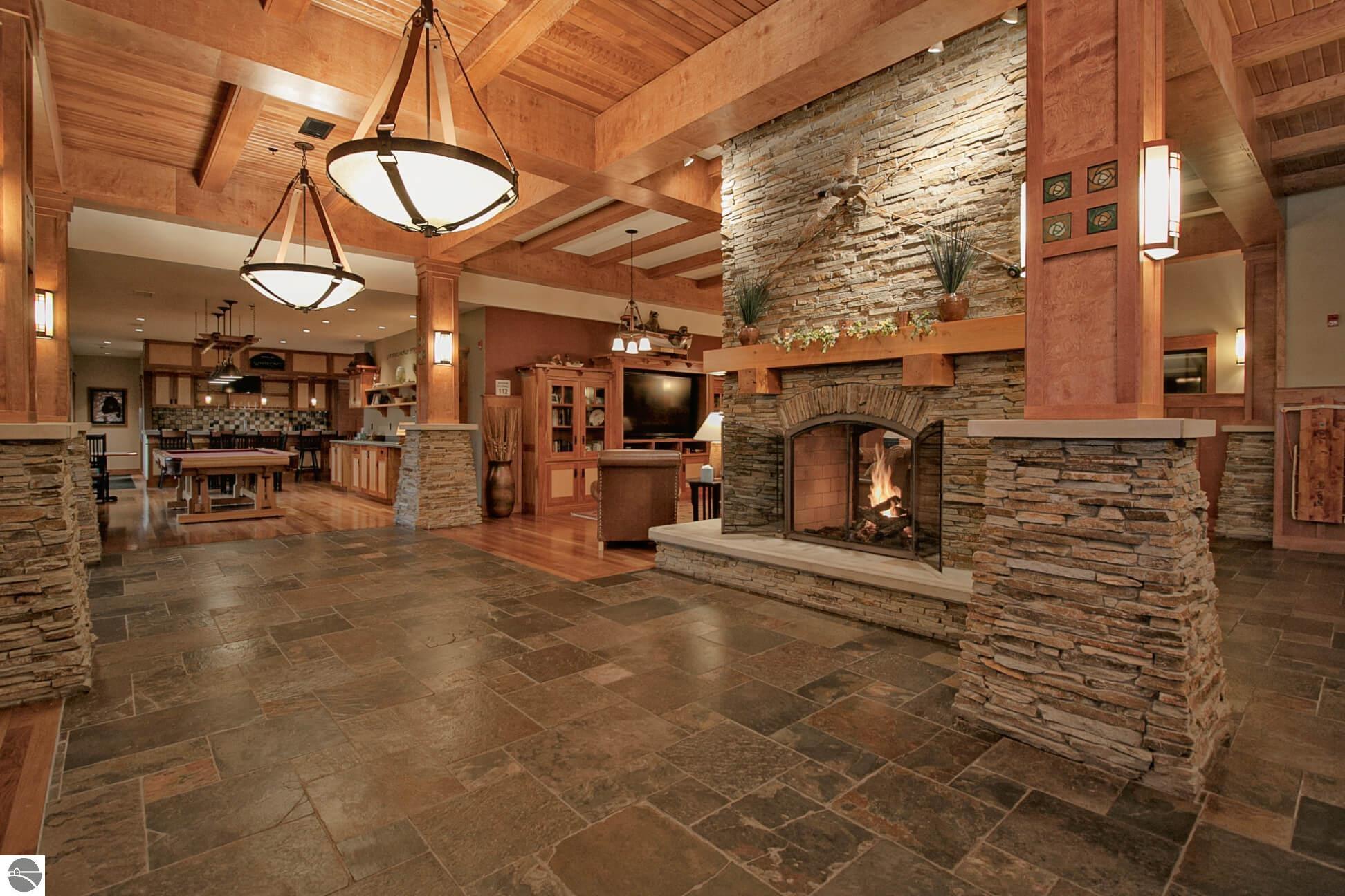 2035 N US-31 N # 205