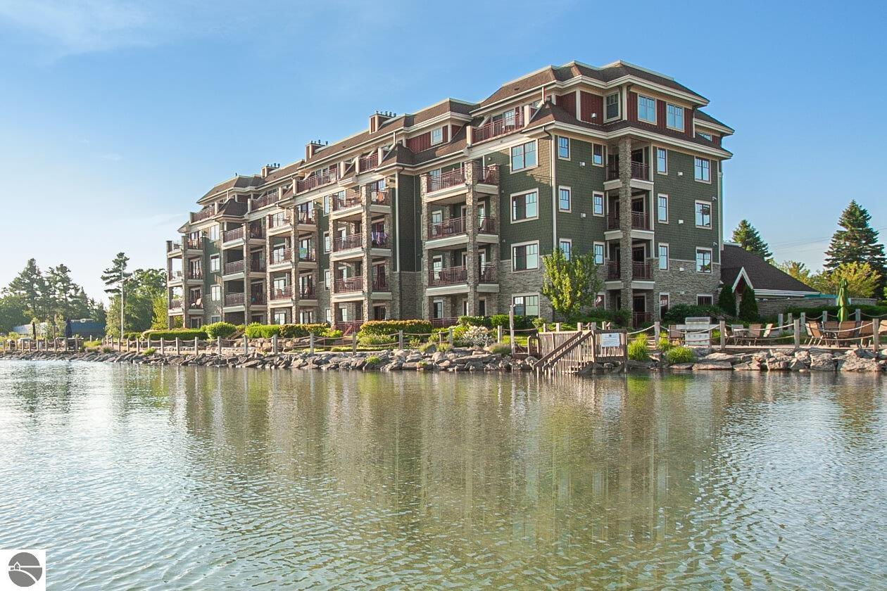 2035 N US-31 N # 205