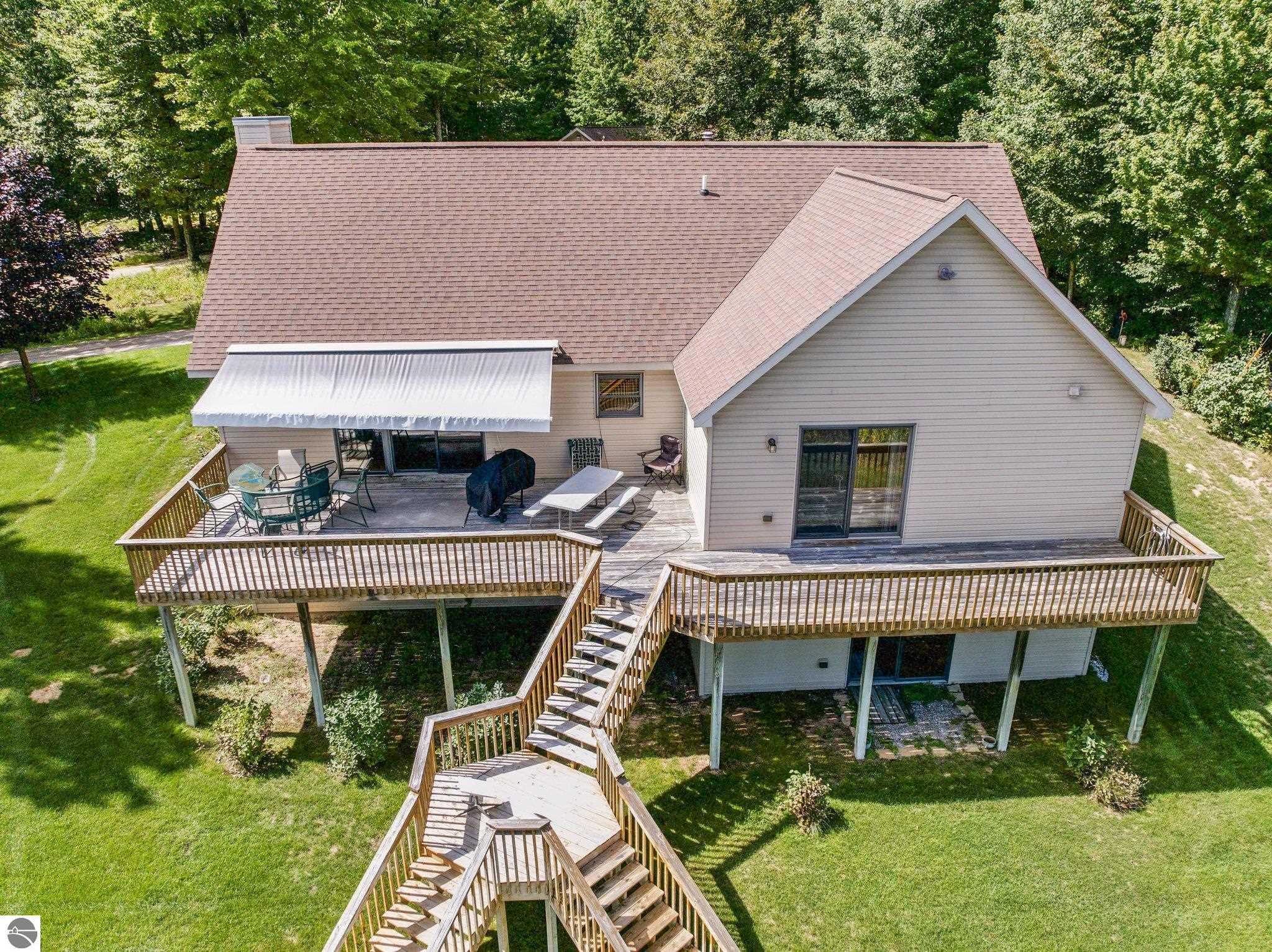 6390 Eagle Valley Drive