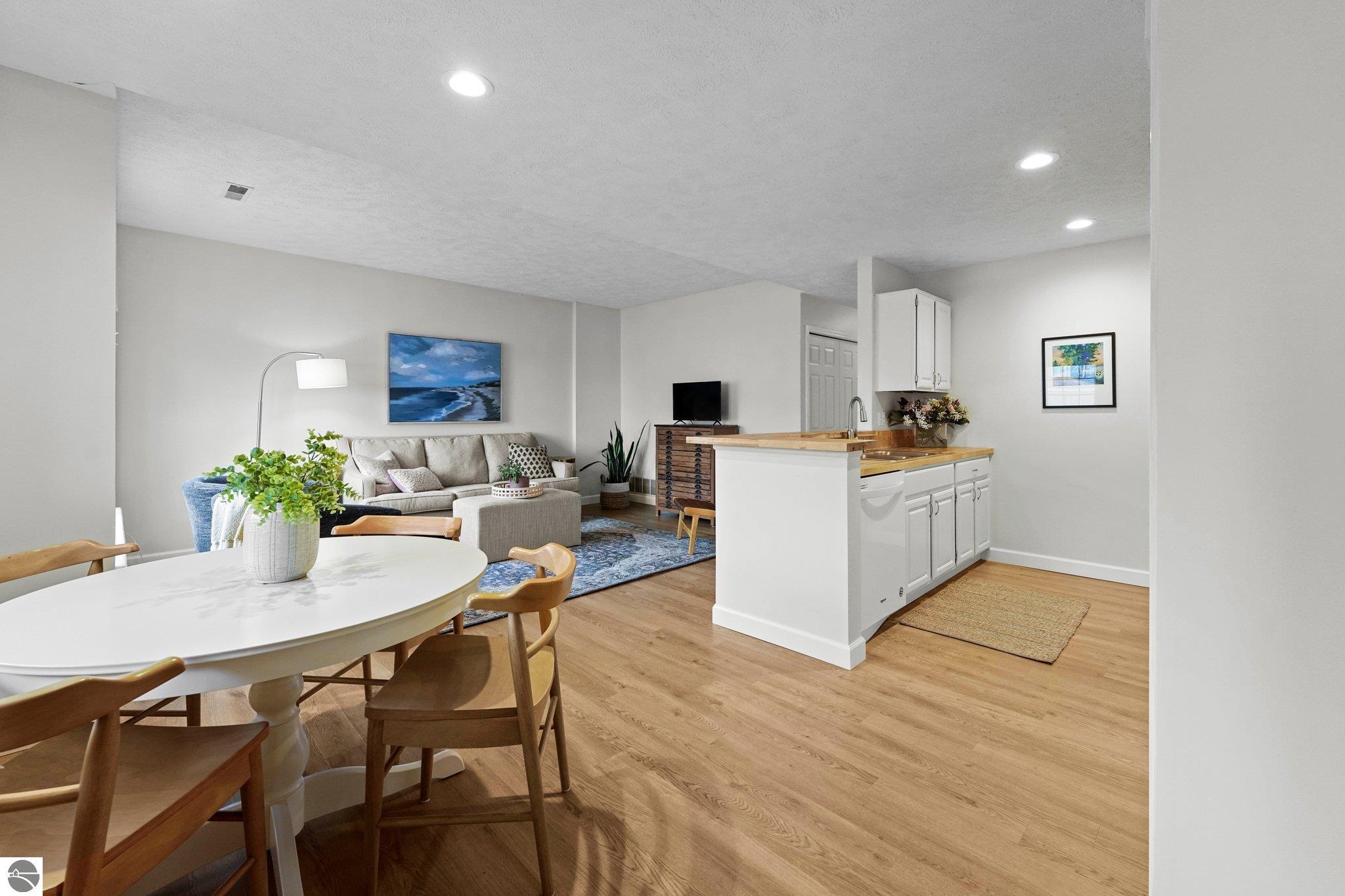 13766 S West Bay Shore Drive # 204