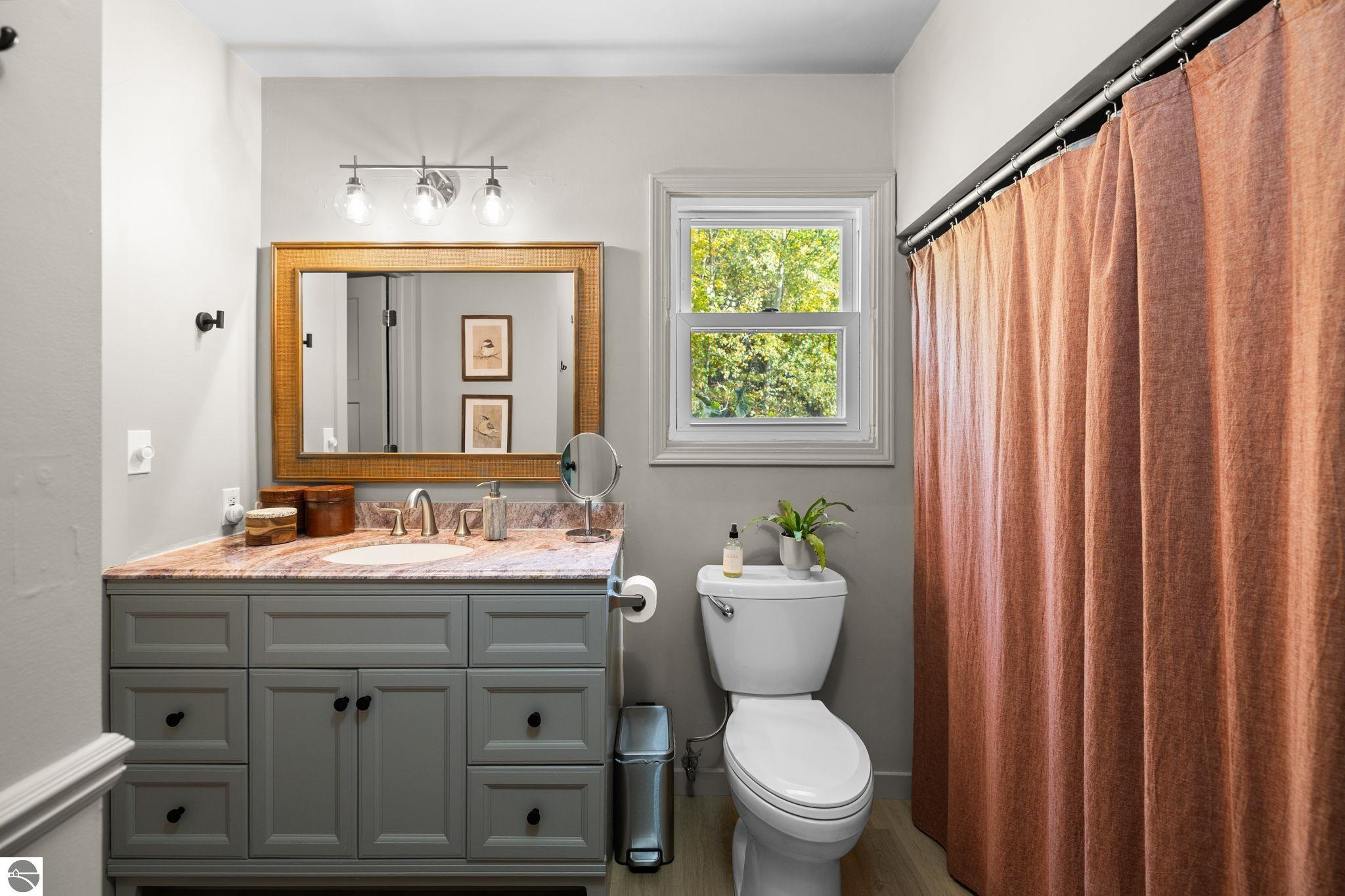 7297 Whispering Hills