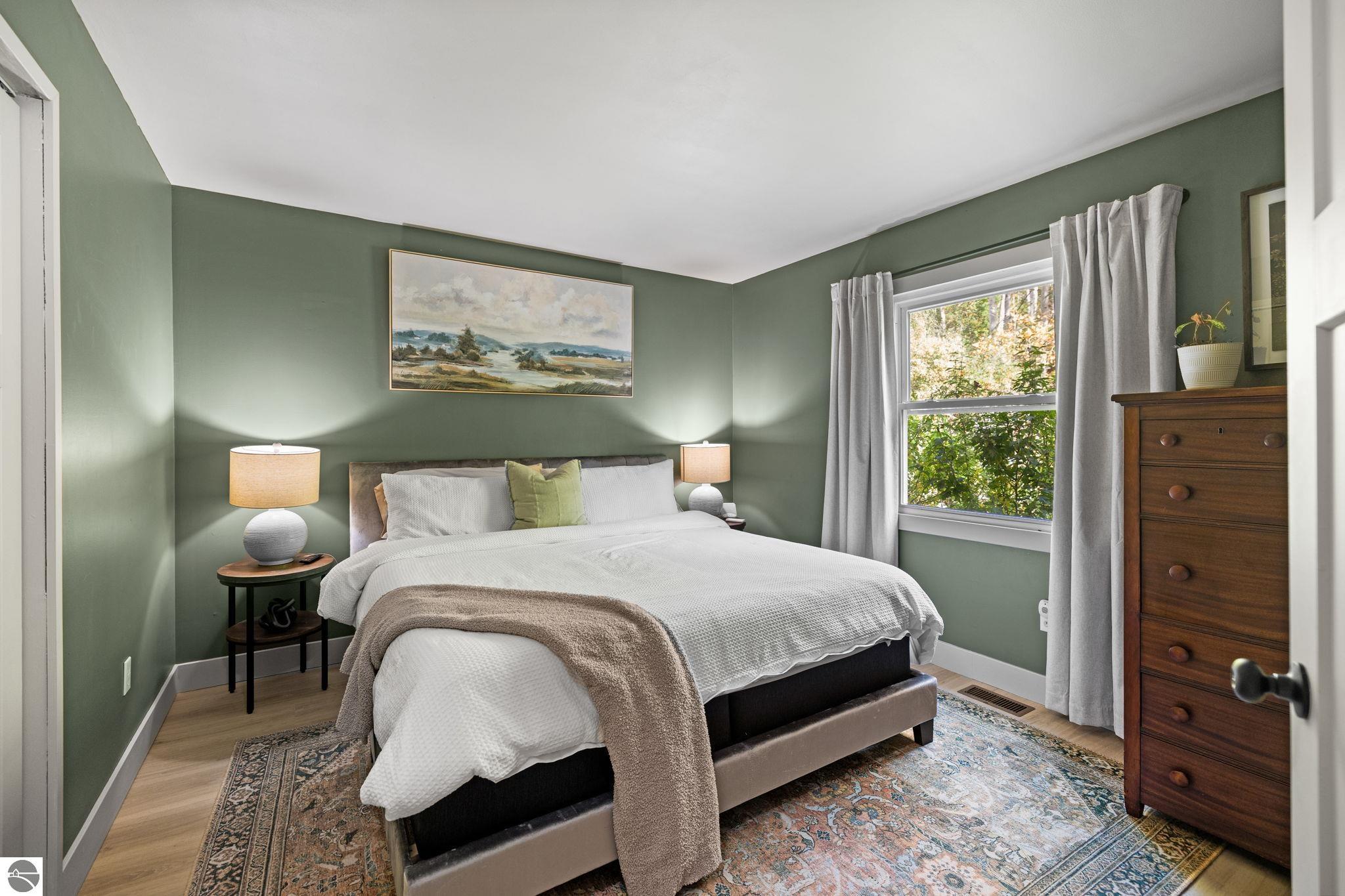 7297 Whispering Hills