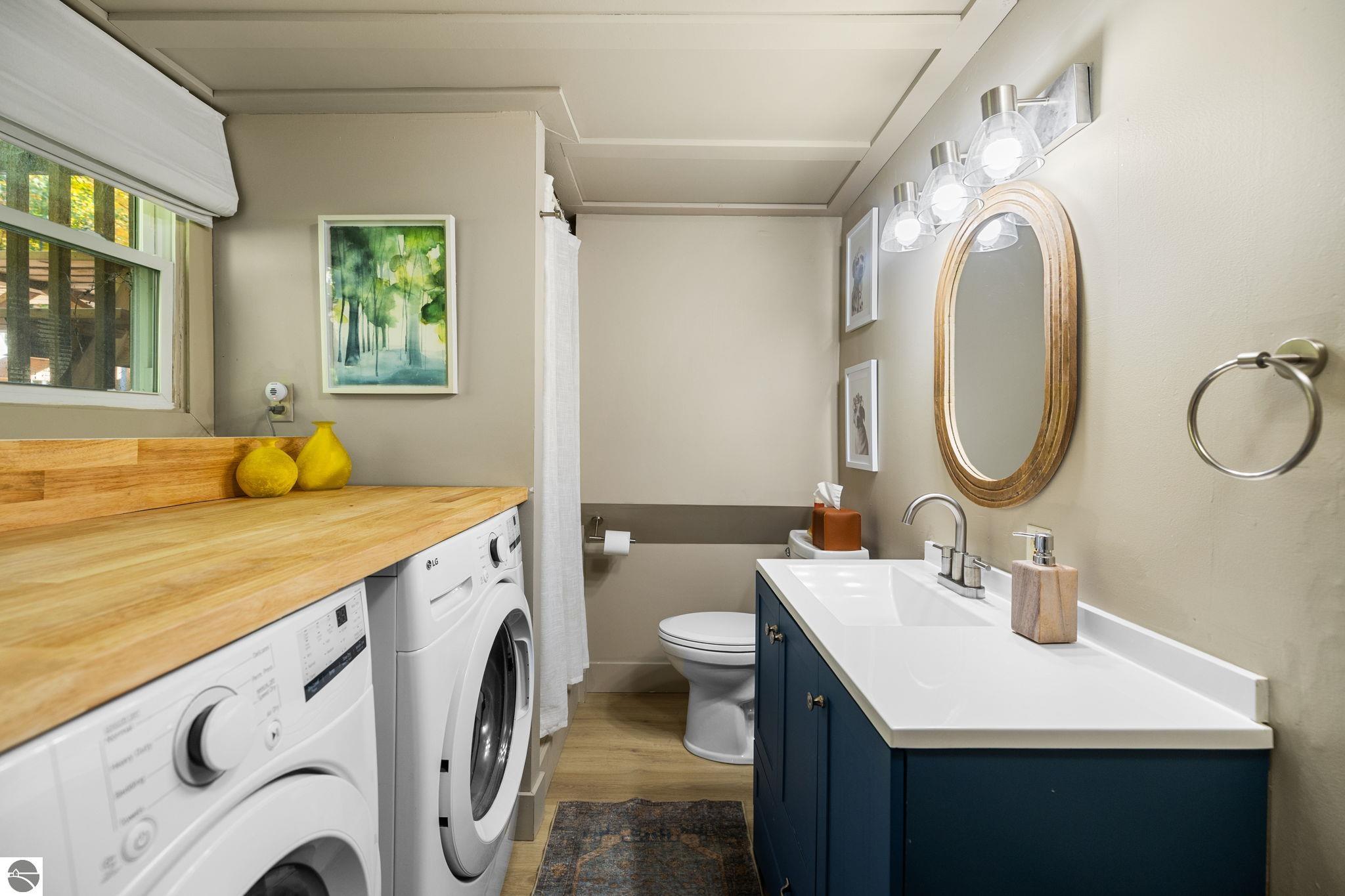 7297 Whispering Hills