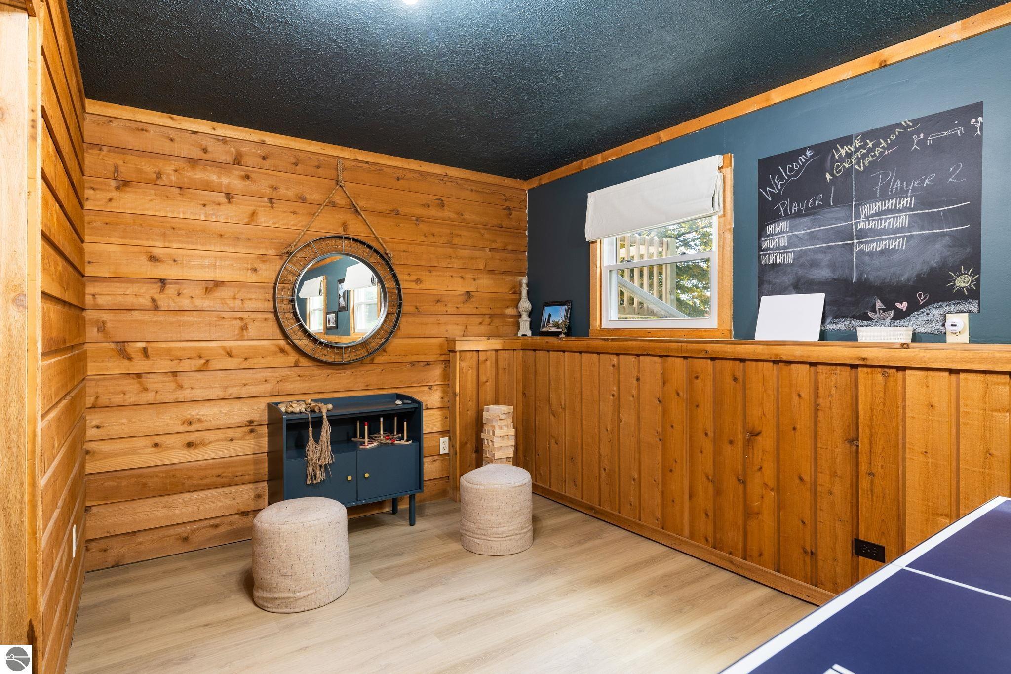 7297 Whispering Hills