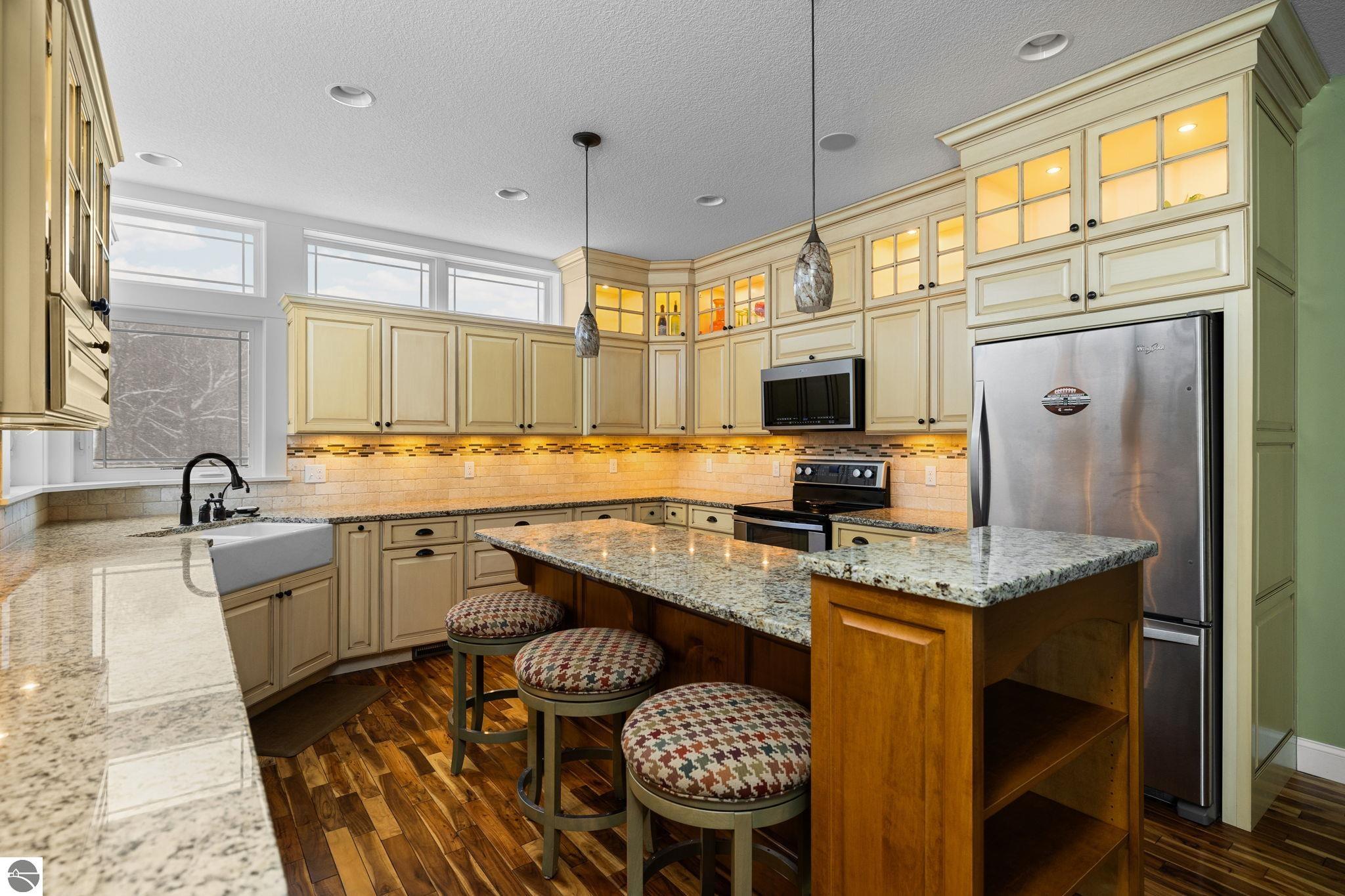 3149 Lake Meadows Circle