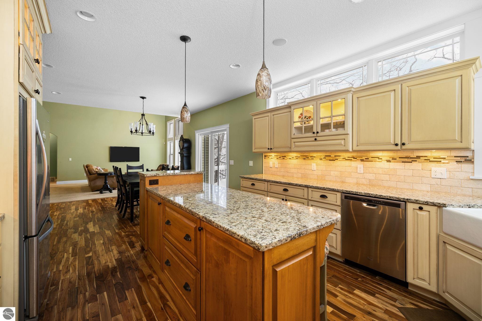 3149 Lake Meadows Circle