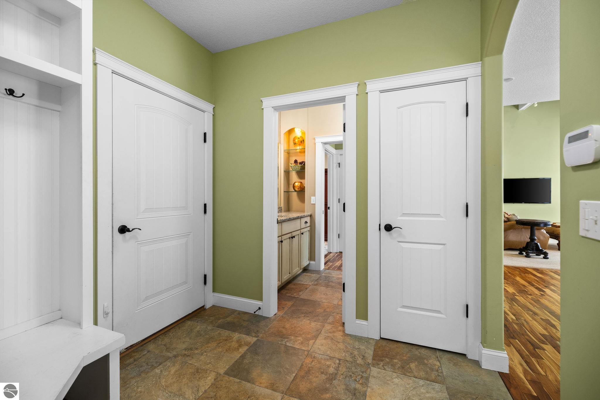 3149 Lake Meadows Circle