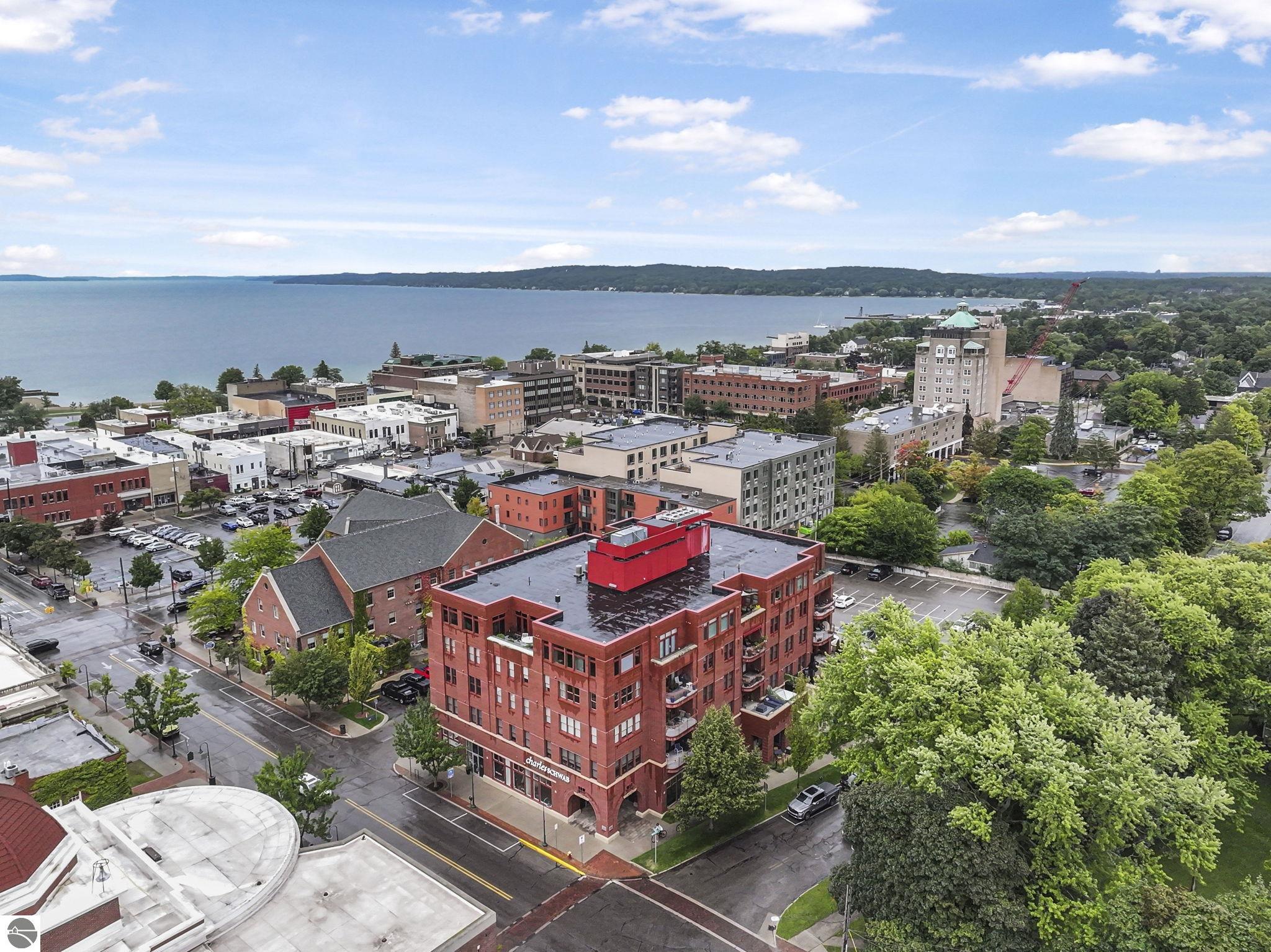 215 Washington Street # 3F