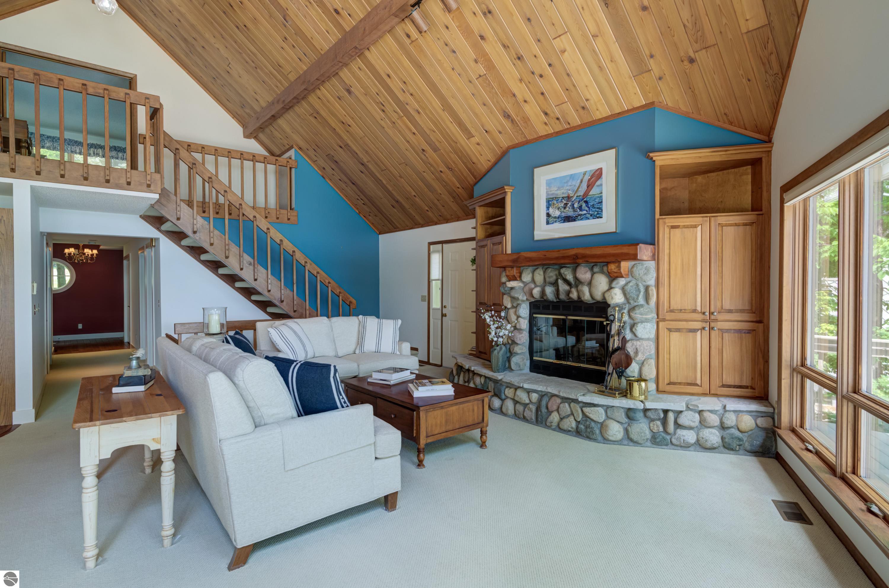 2447 N West Torch Lake Drive