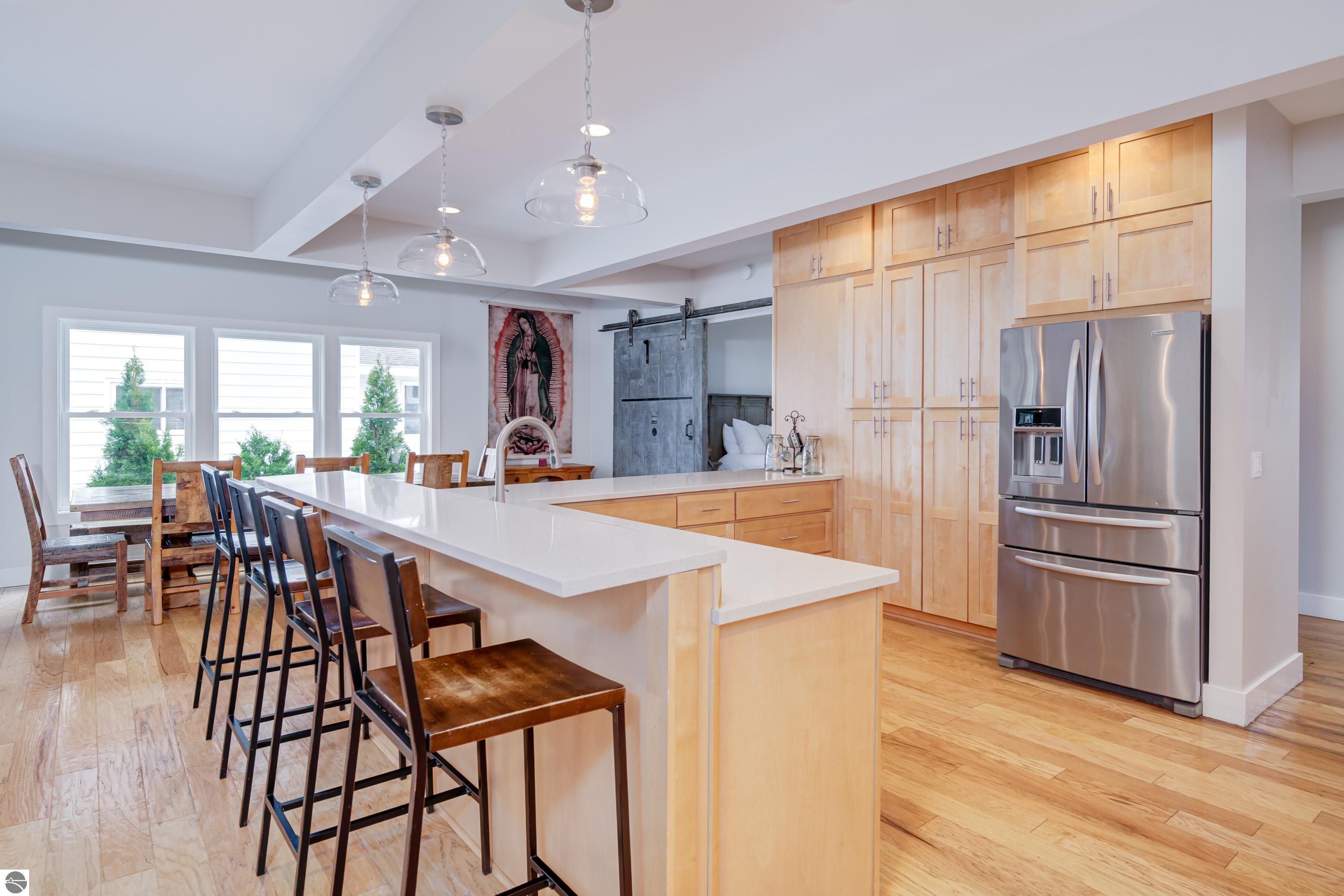 319 W Eighth Street