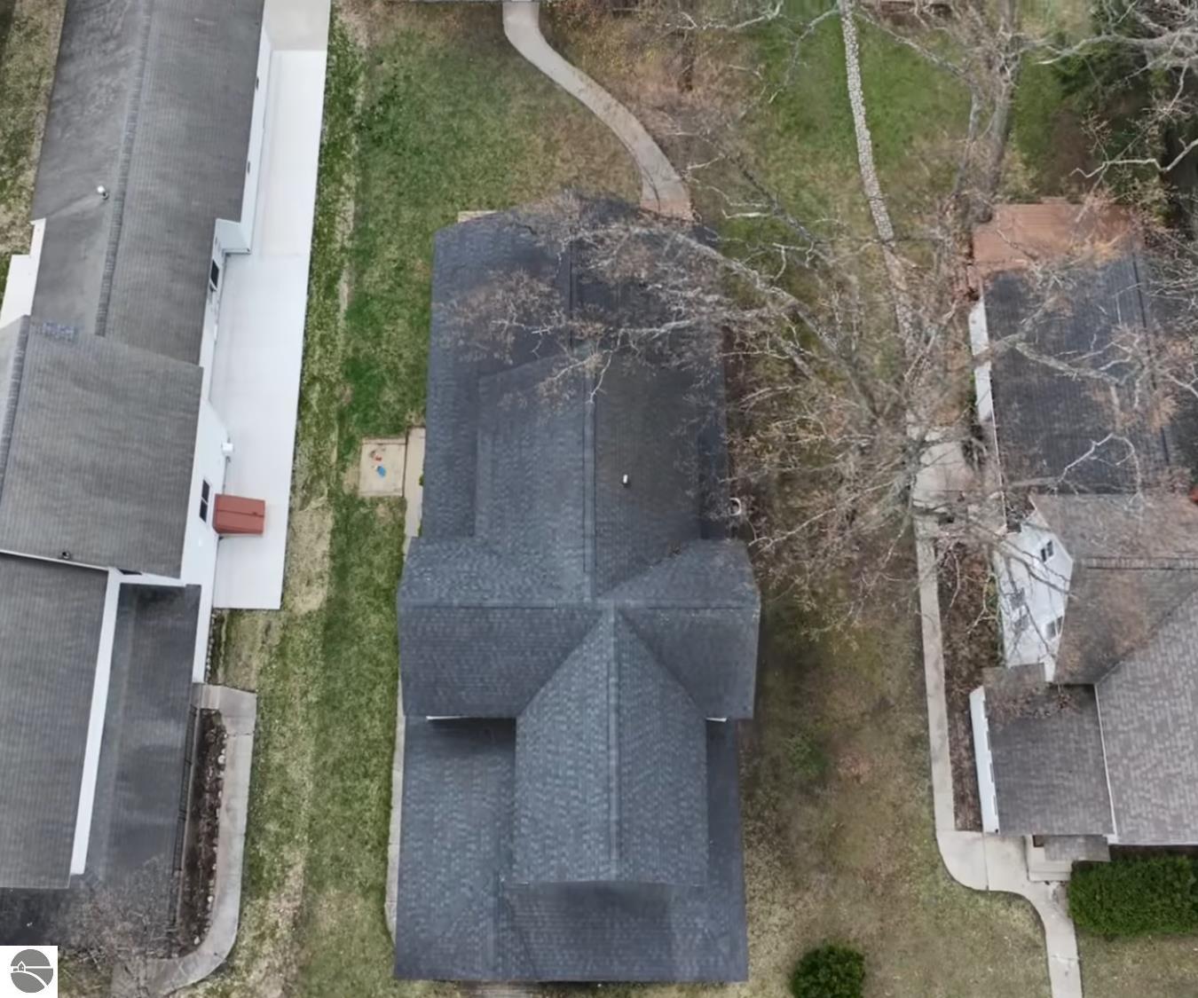319 W Eighth Street
