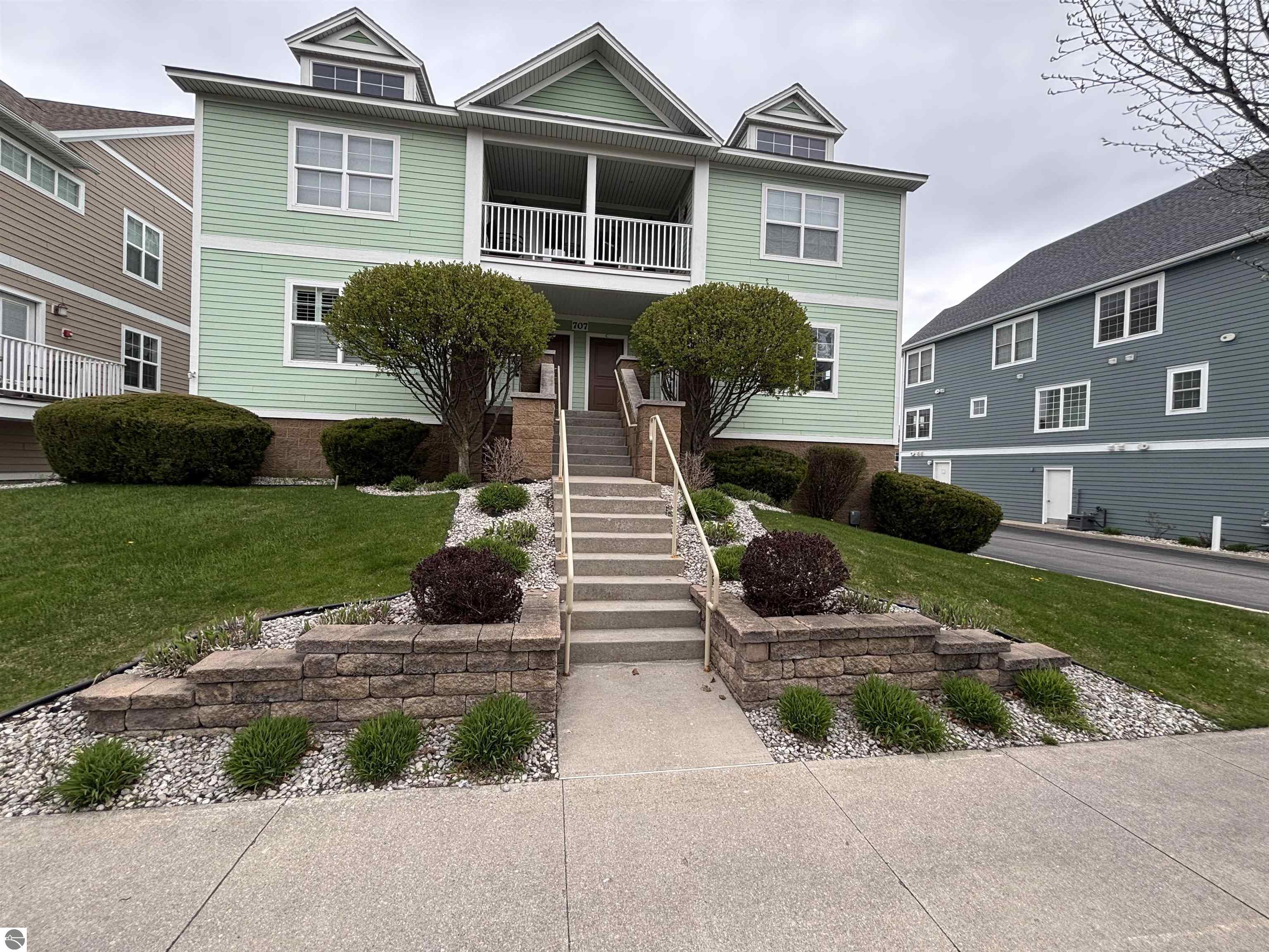 707 E State Street # D