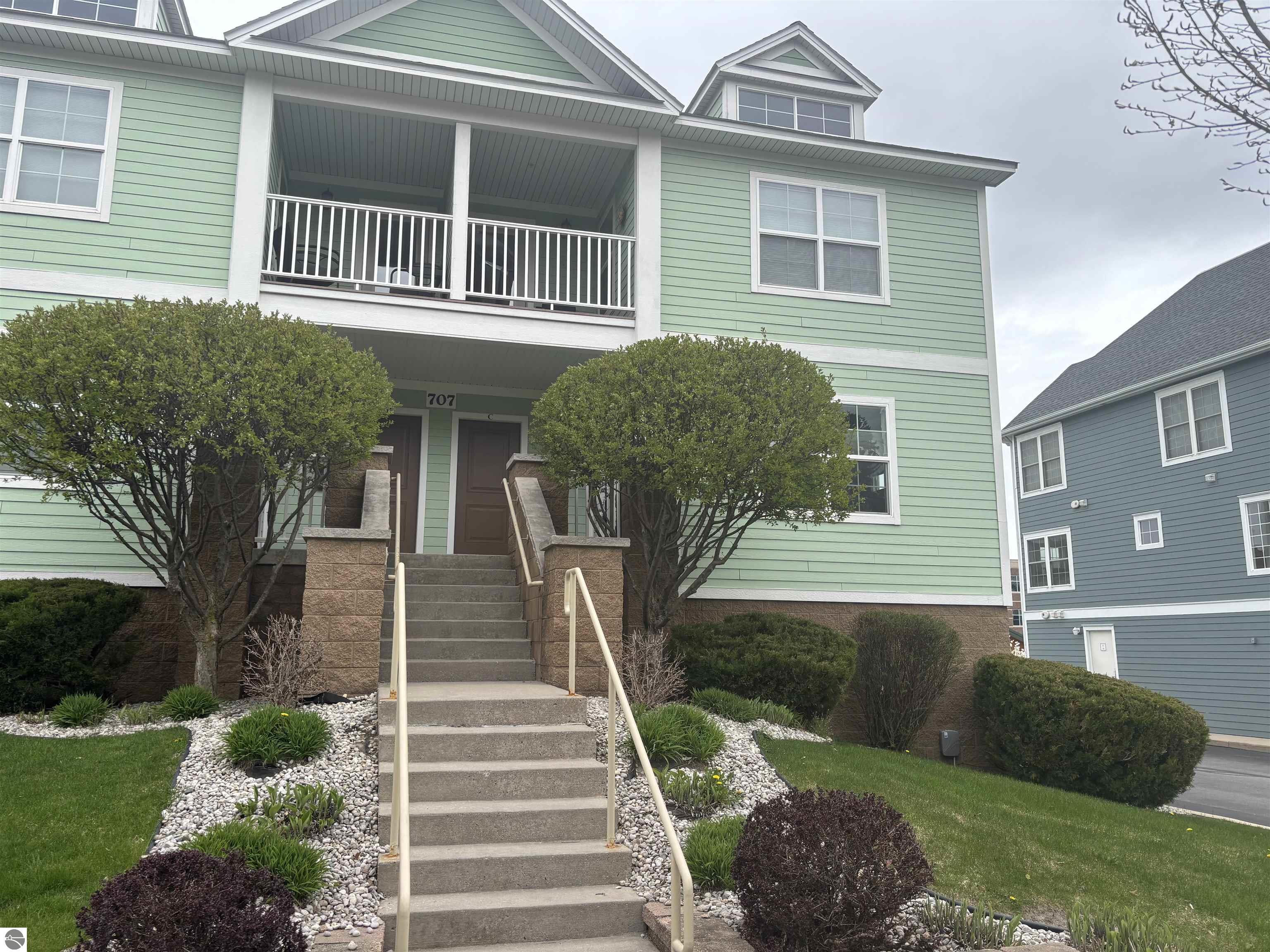 707 E State Street # D