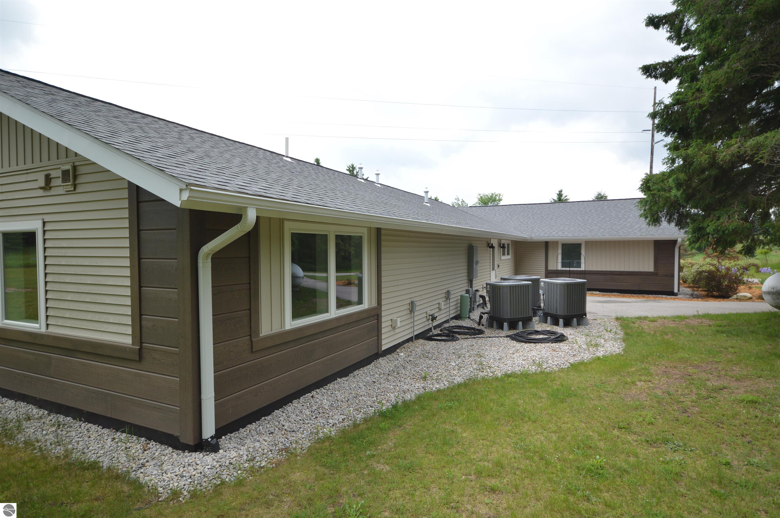 1776 High Lake Road