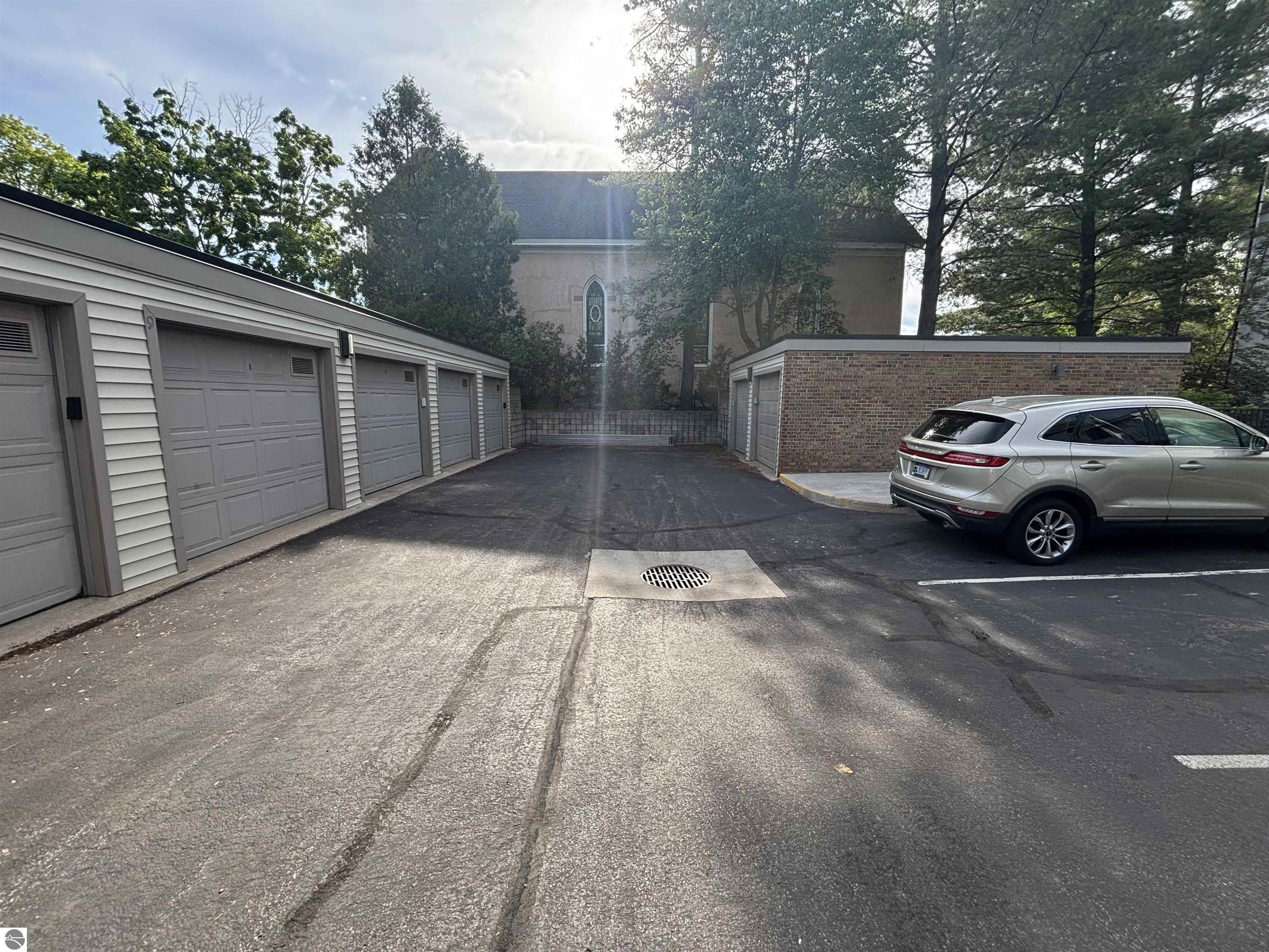 240 Washington Street # 10