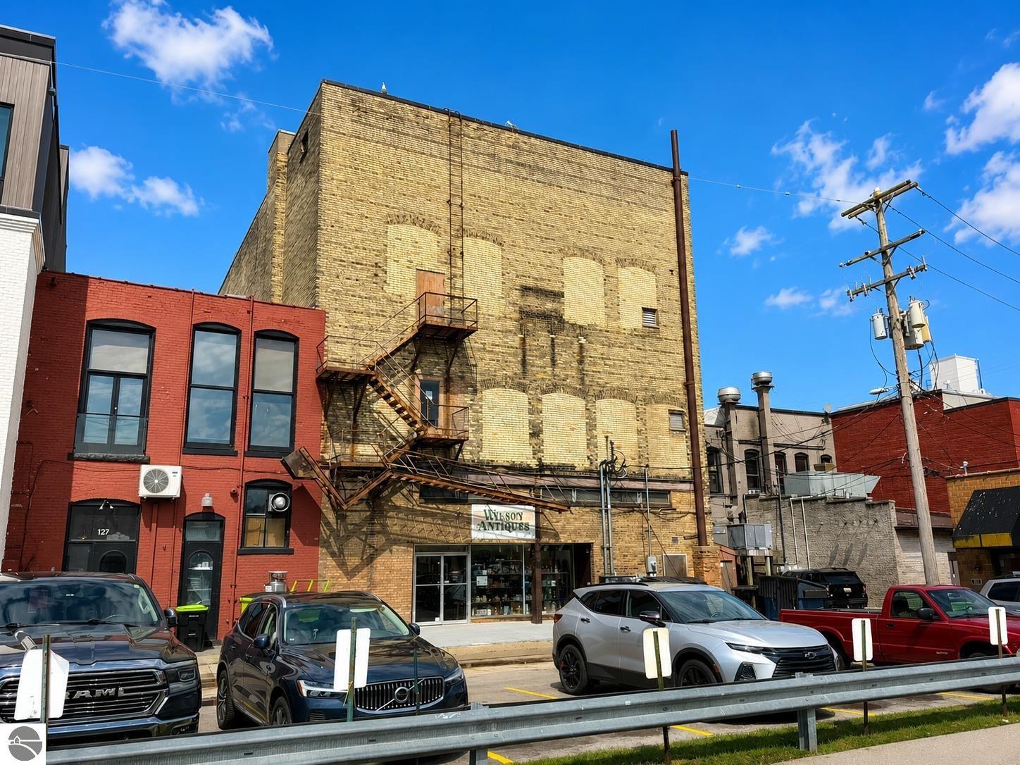 123 S Union Street