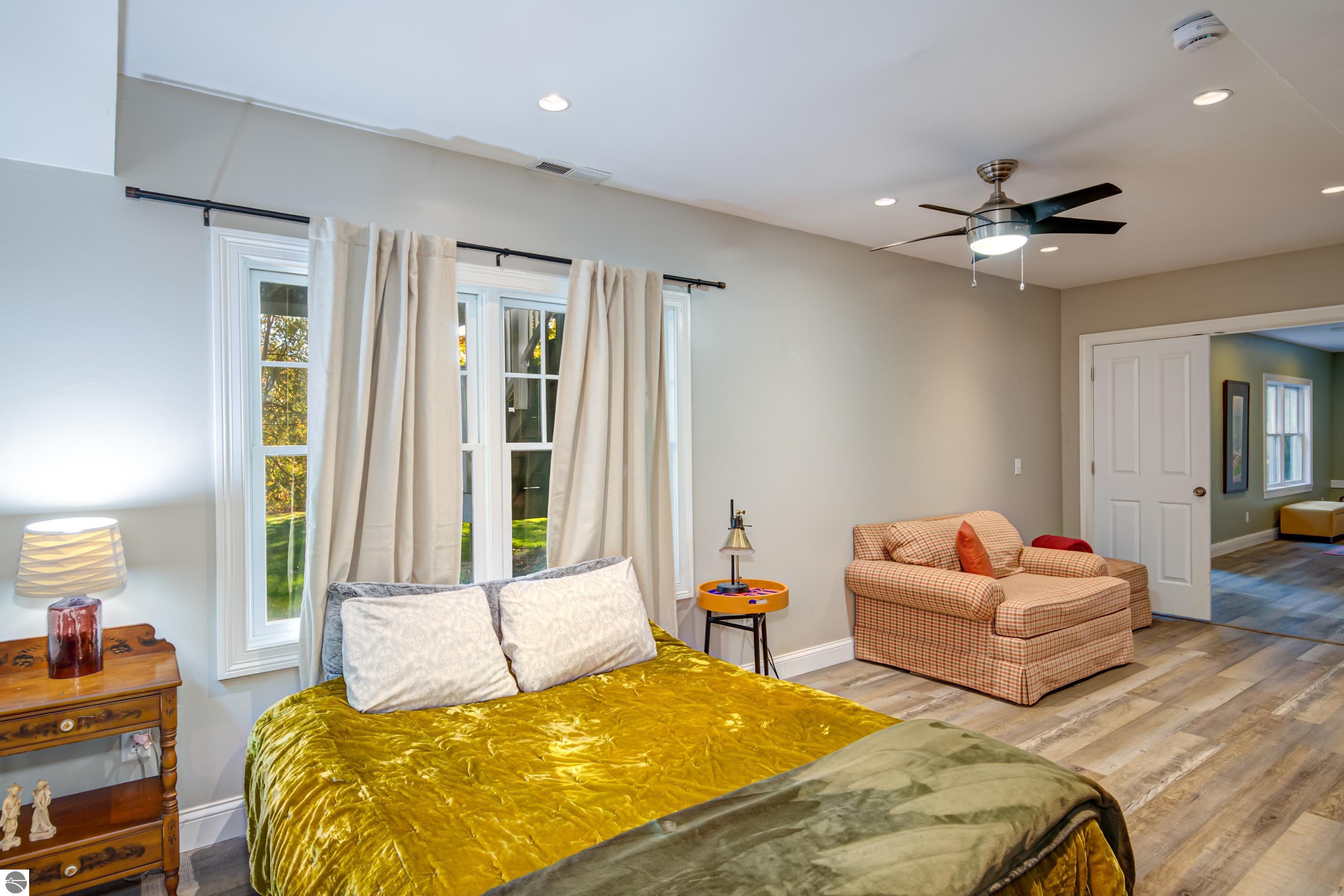 6436 Peregrin Court