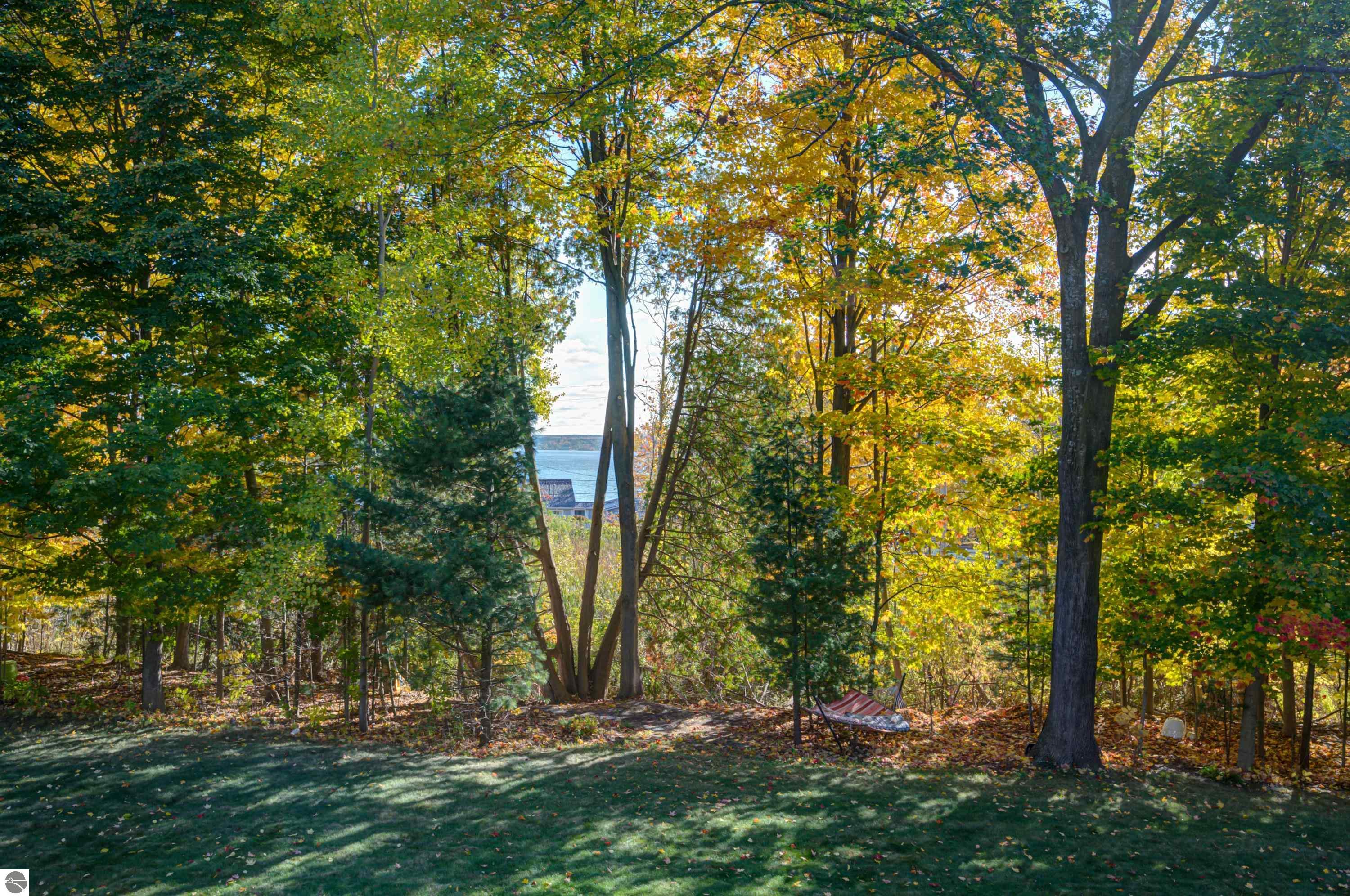 6436 Peregrin Court