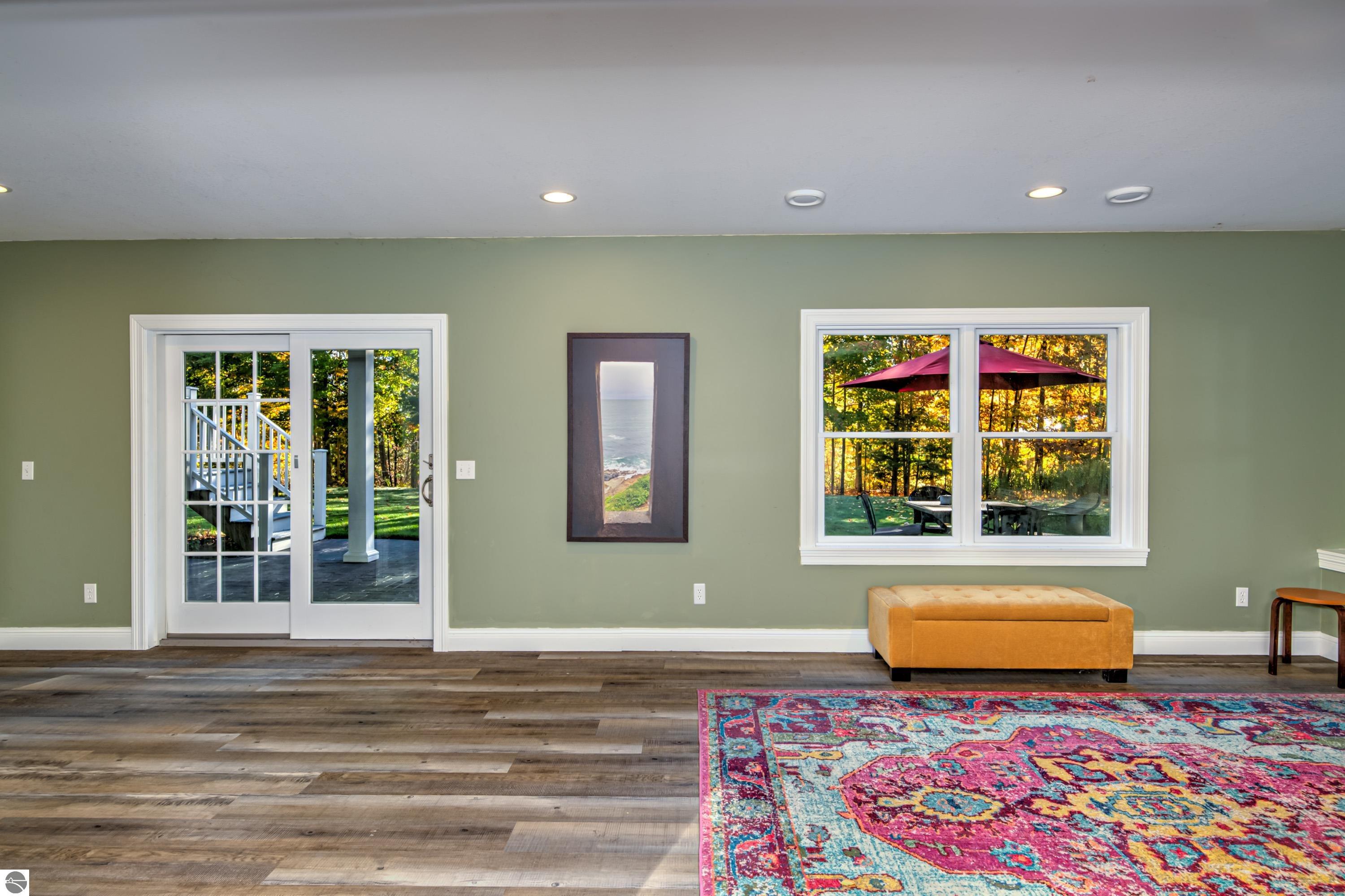 6436 Peregrin Court