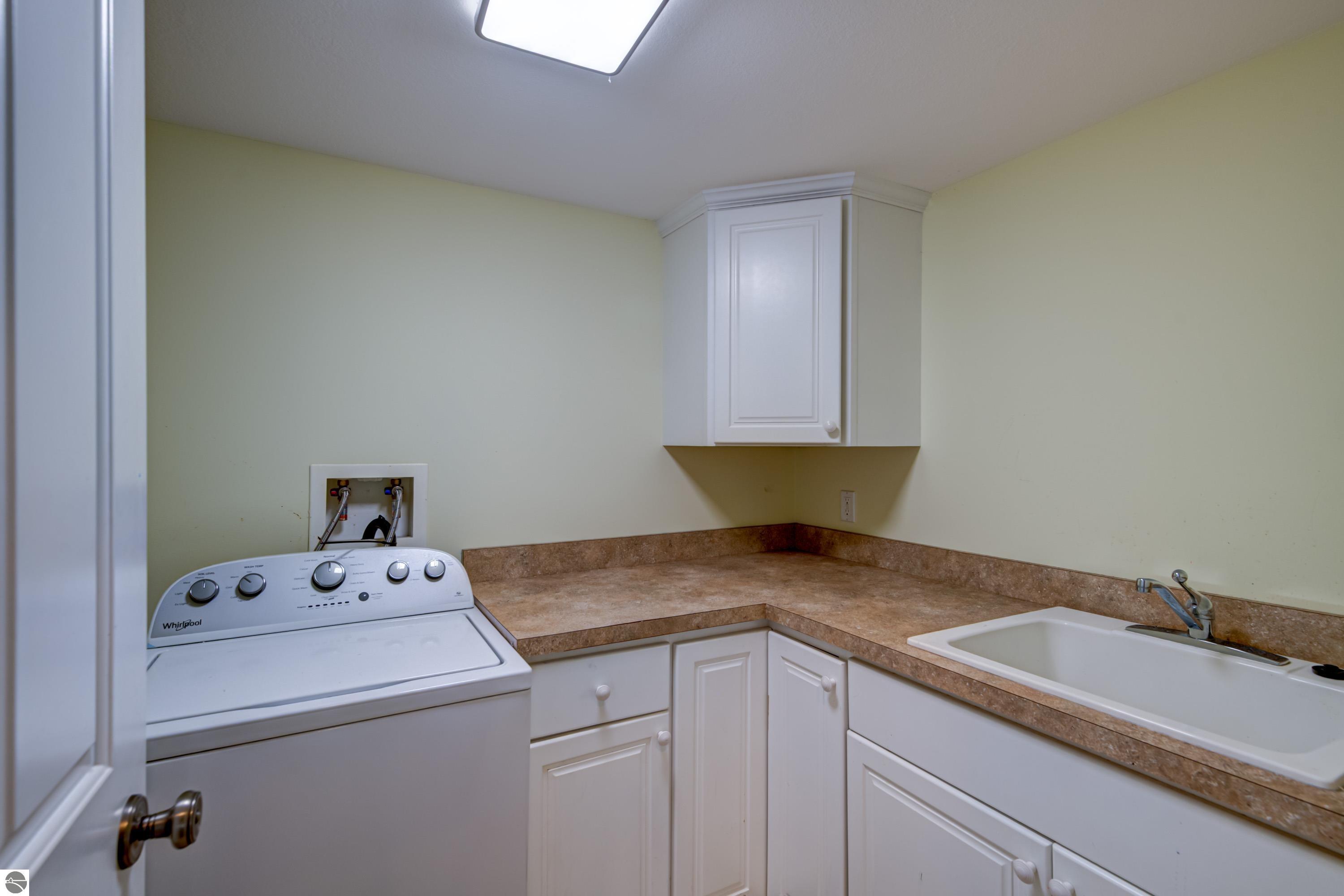 6436 Peregrin Court