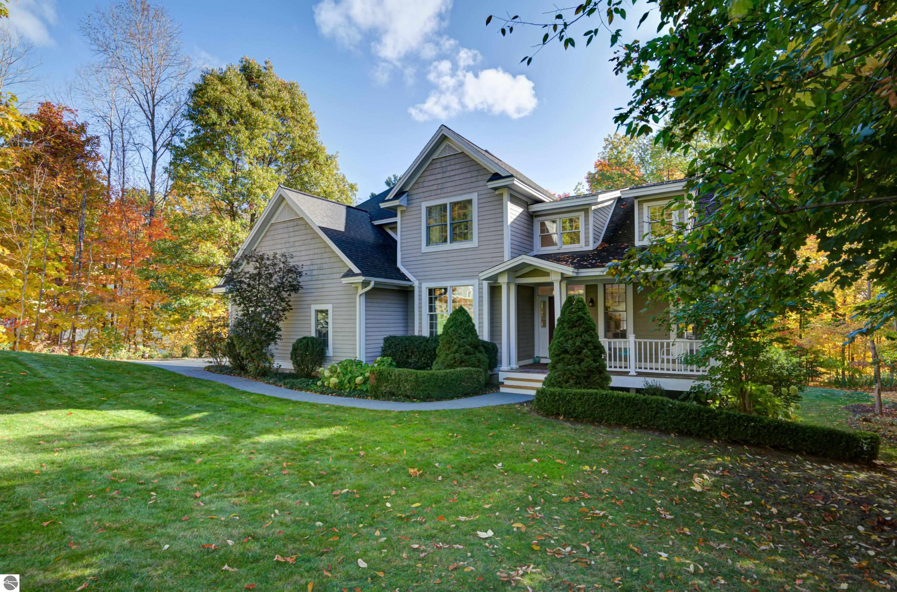 6436 Peregrin Court