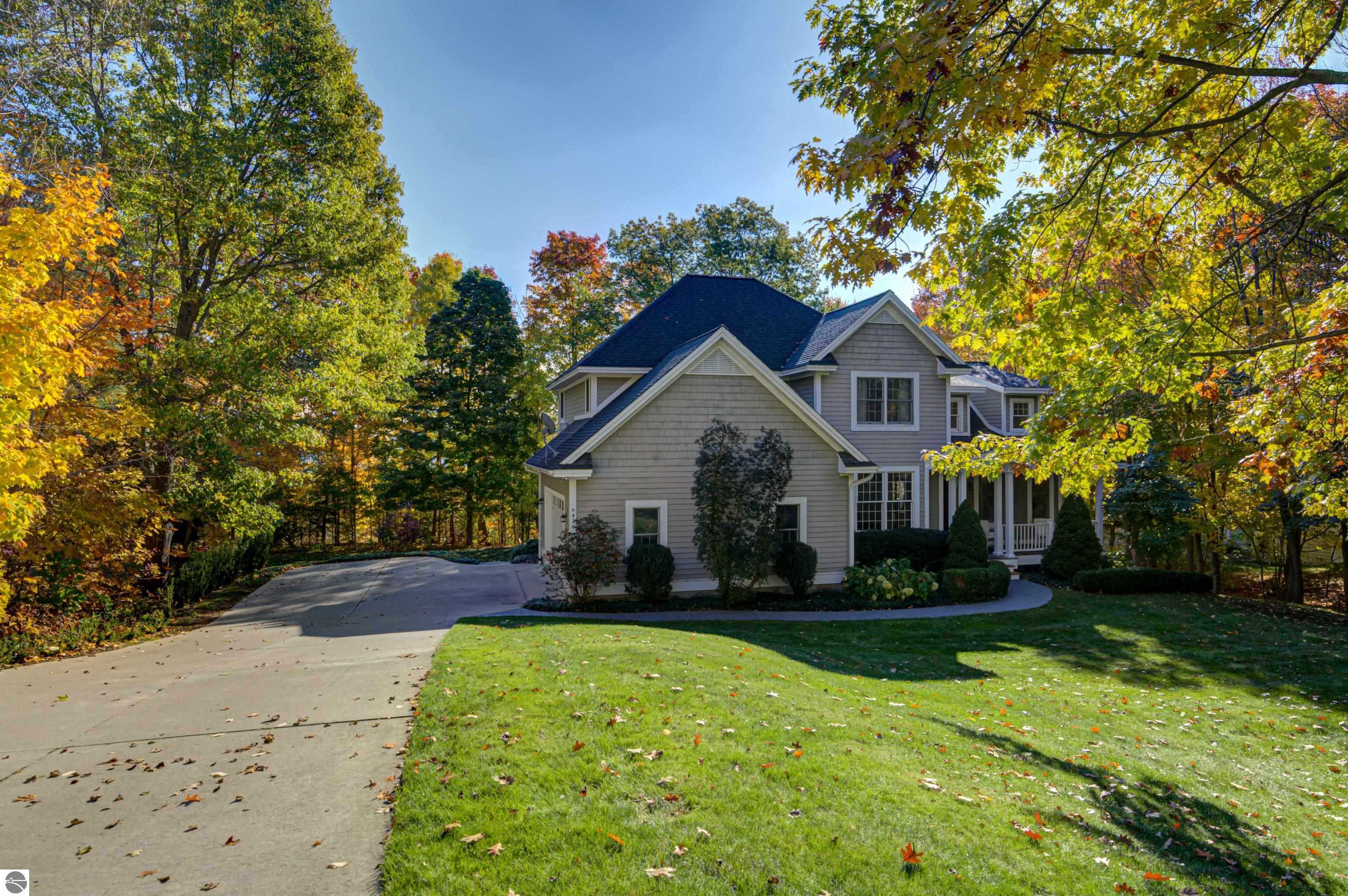 6436 Peregrin Court