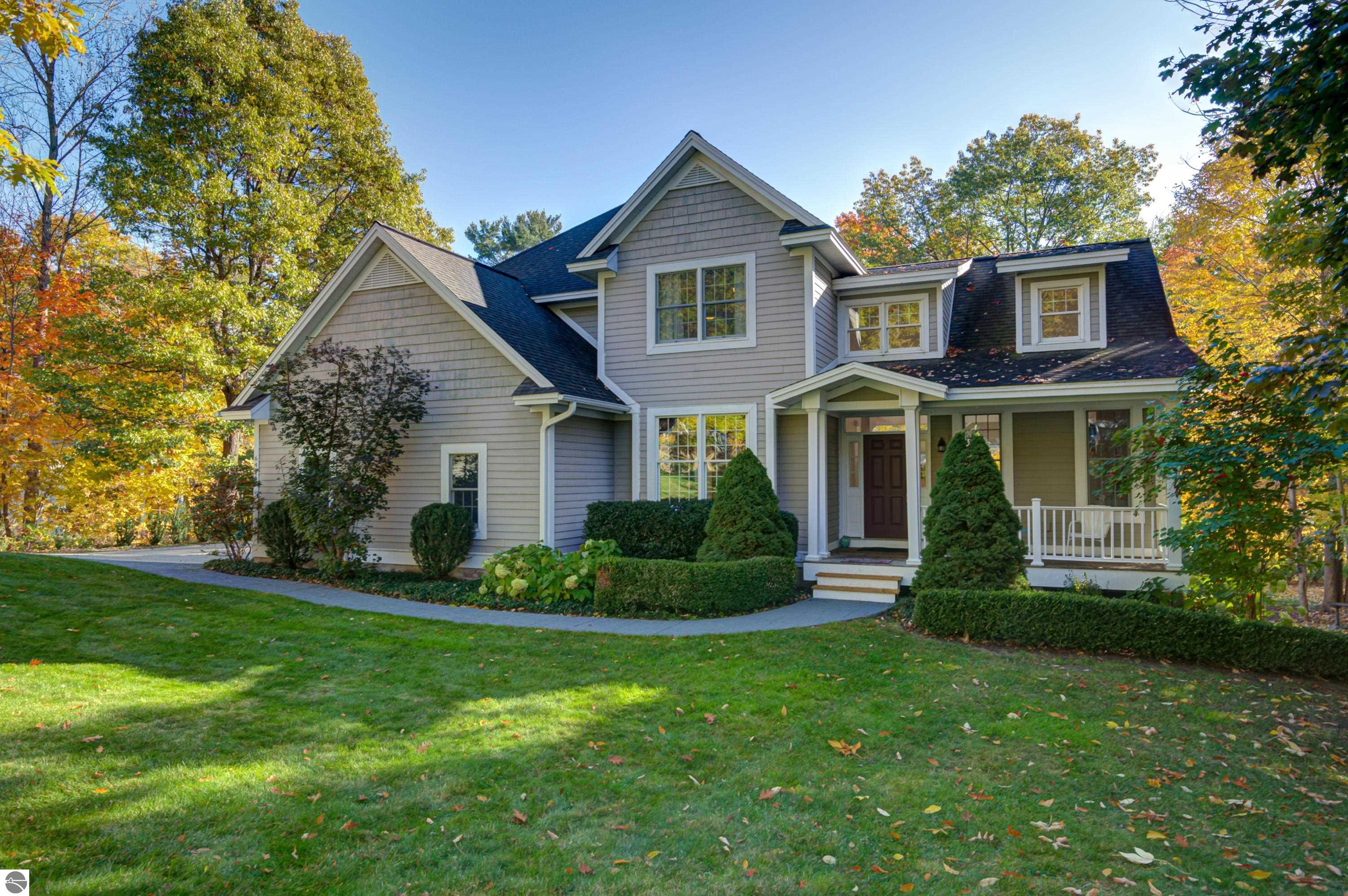 6436 Peregrin Court