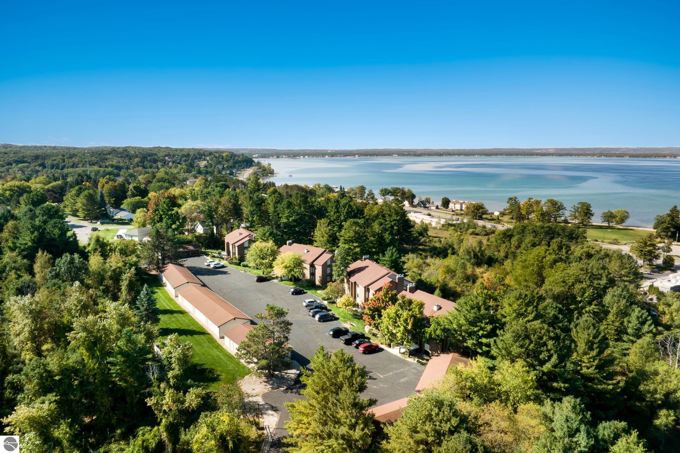 5883 Andorra Drive # D2 Unit: #D2