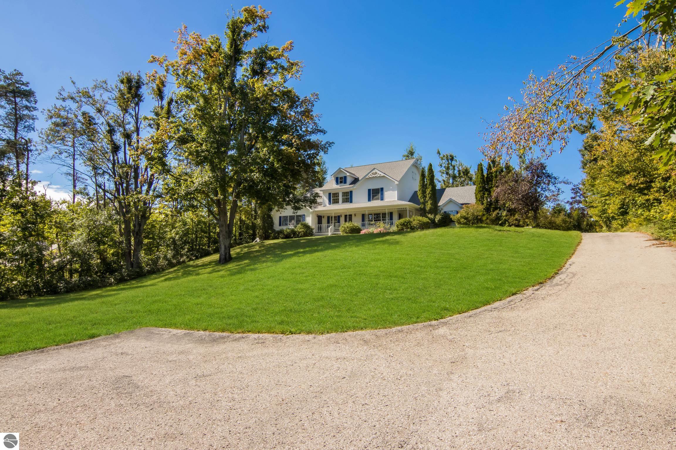 2520 Krys Road