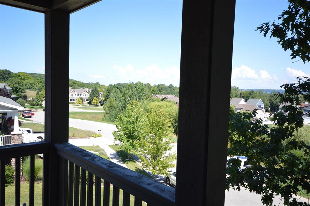 10684 Shrewbury Street