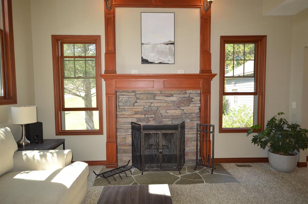 10684 Shrewbury Street