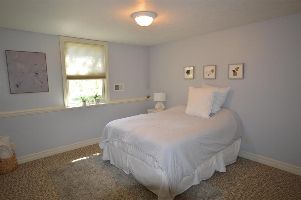 10684 Shrewbury Street