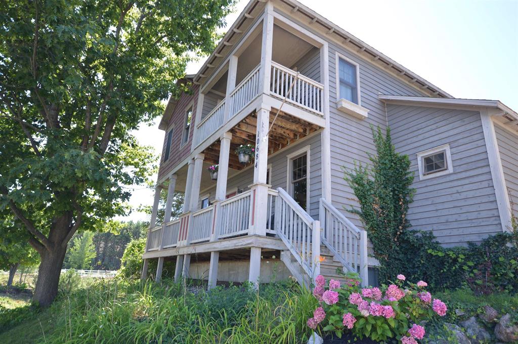 10684 Shrewbury Street