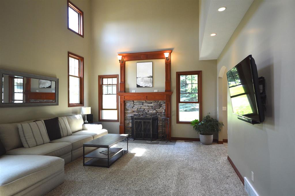 10684 Shrewbury Street